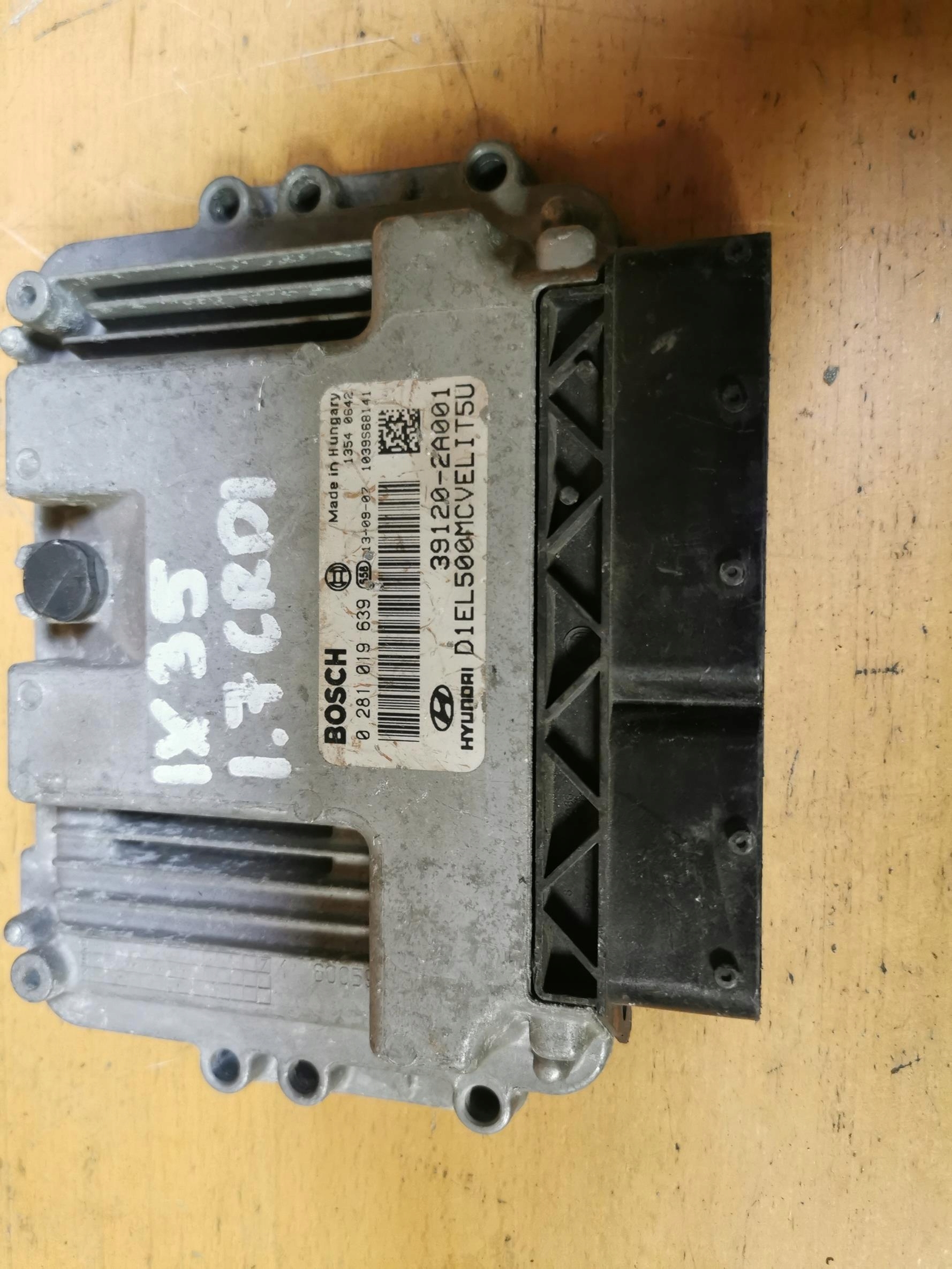control unit computer of the engine HYUNDAI IX35 1.7 CRDi 116KM 39120-2A001