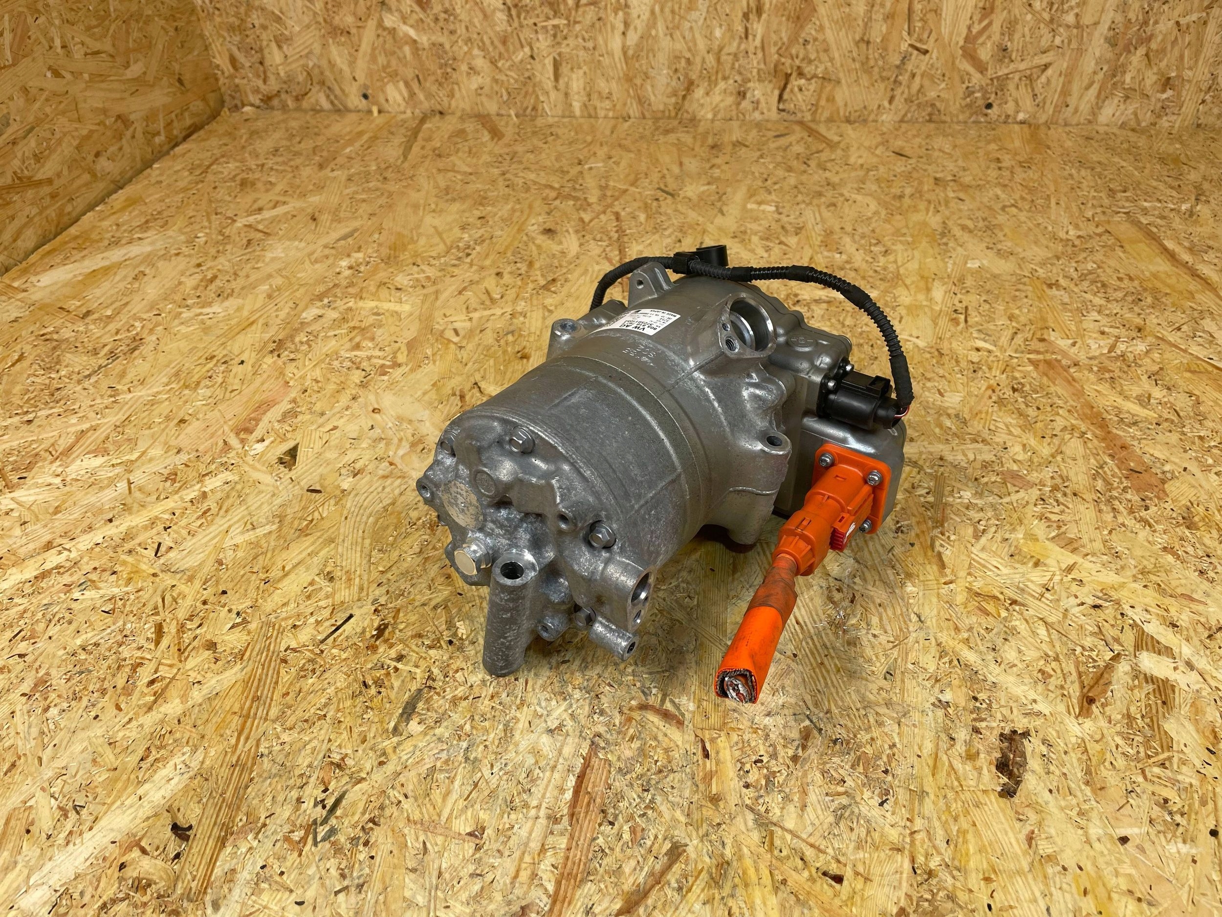 компрессор кондиционера Audi Q5 II 80A 80A816797E 2016-