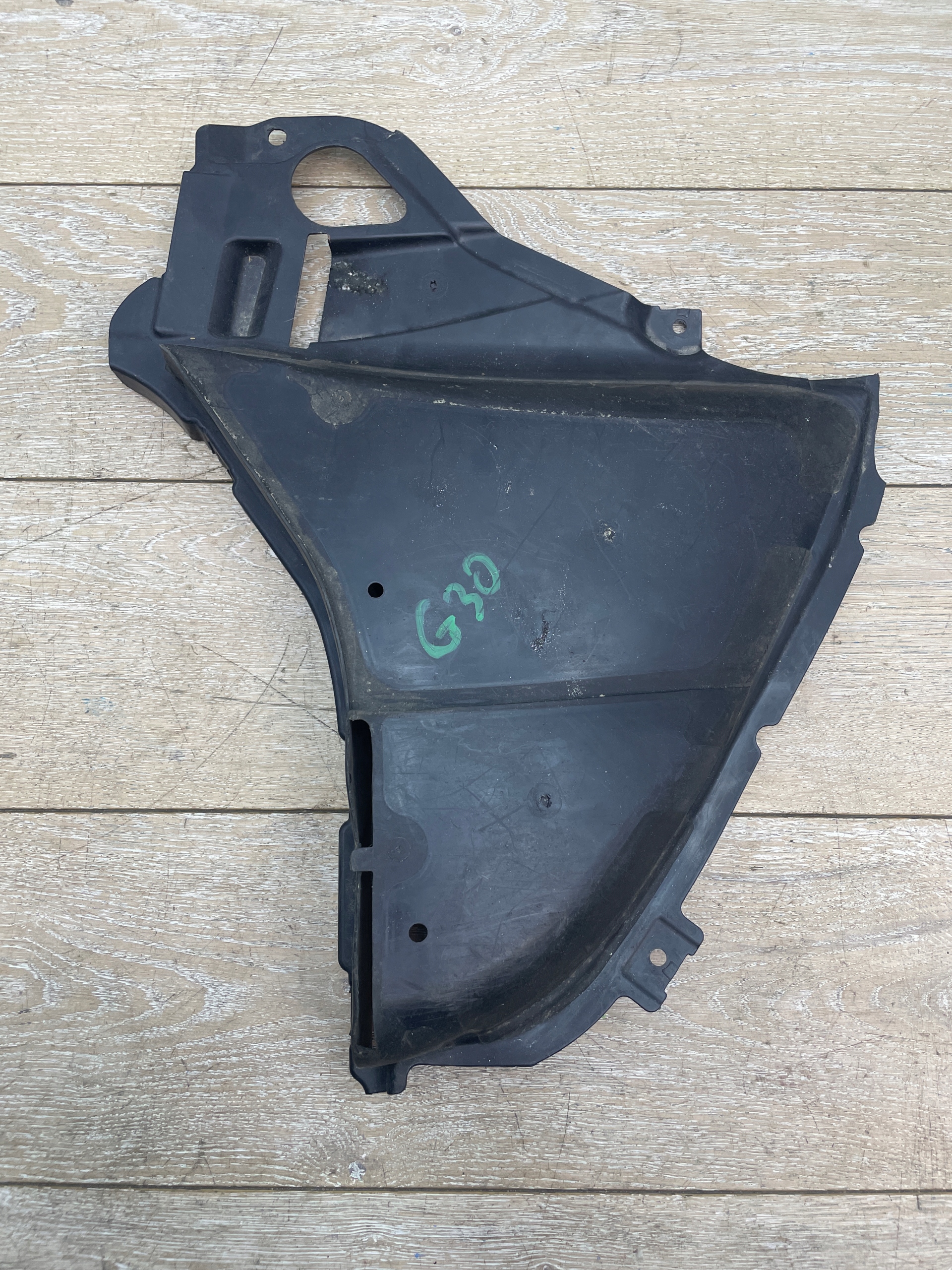 TROJKAT mudguard cover lower front left BMW 5 G30 G31 m-packet 8060031