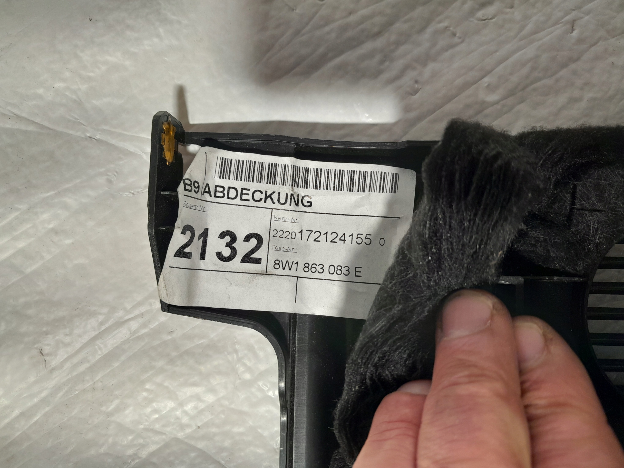 AUDI A4 B9 cover steering wheel steering wheel 8W1863083E