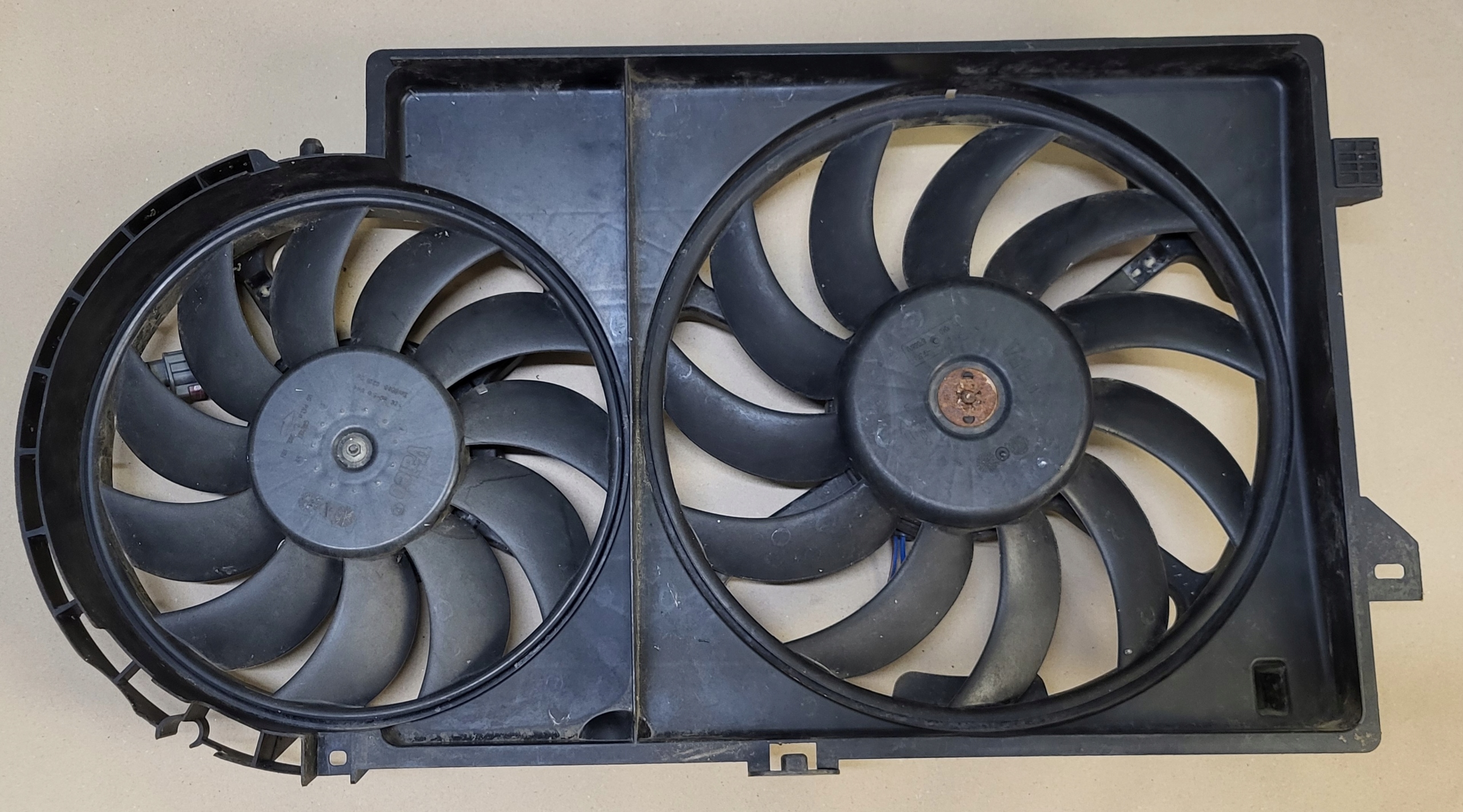 ventilateurs radiateur couverture CHRYSLER VOYAGER IV 2.5 CRD OE EU