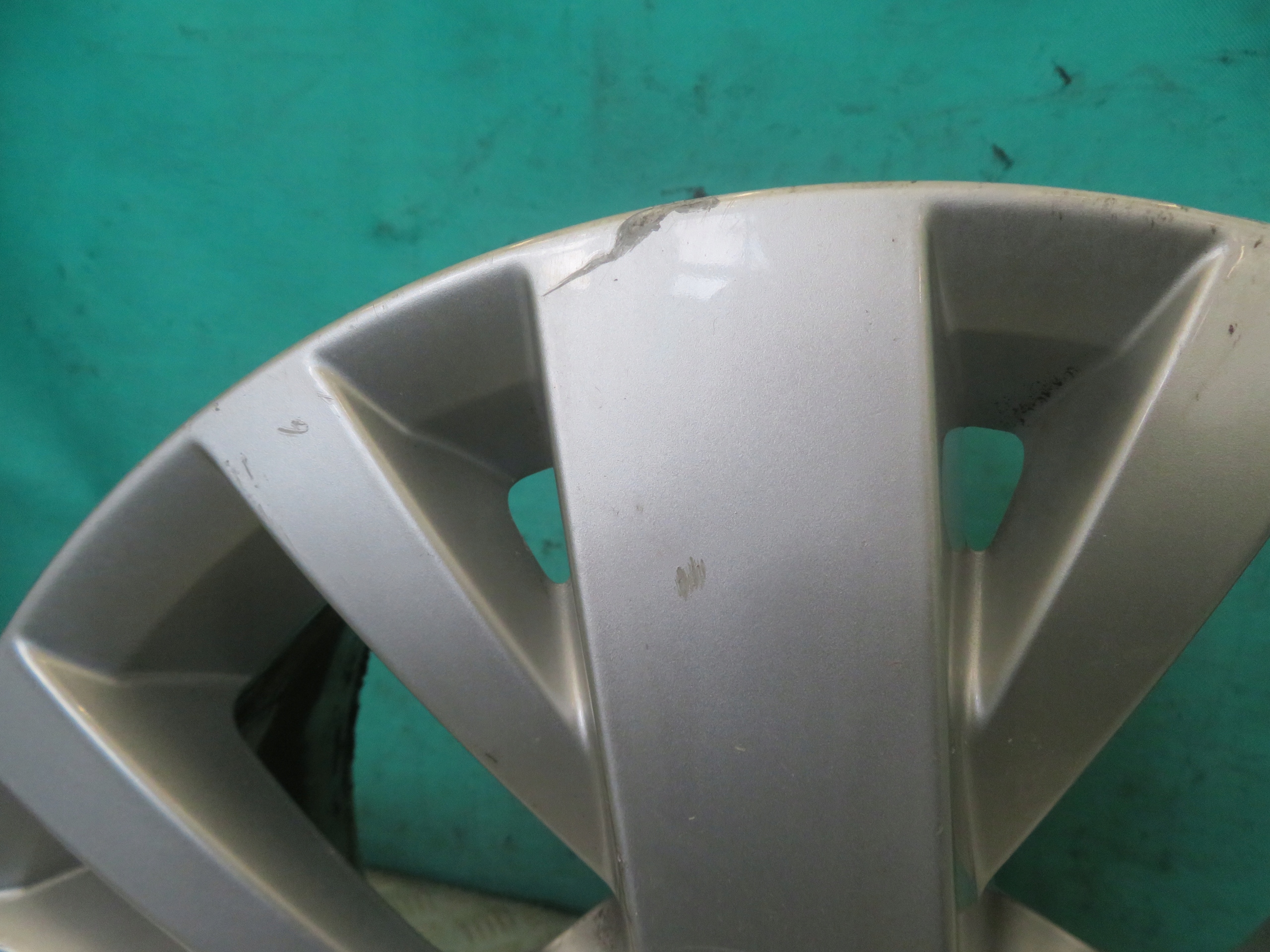 disk hliníkový VW T5 T6 7E0601025F 16 5x120 6.5J ET 51