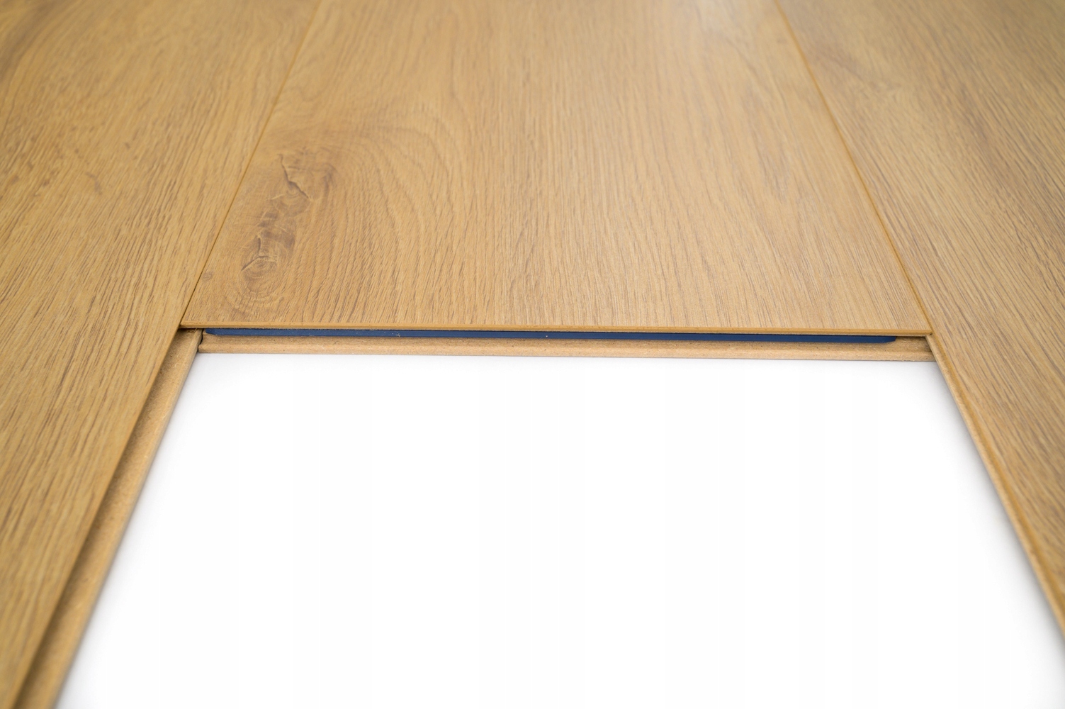 PANELE PODŁOGOWE KRONOTEX AC4 8MM SZER 24CM V4 Jednostka sprzedaży m2