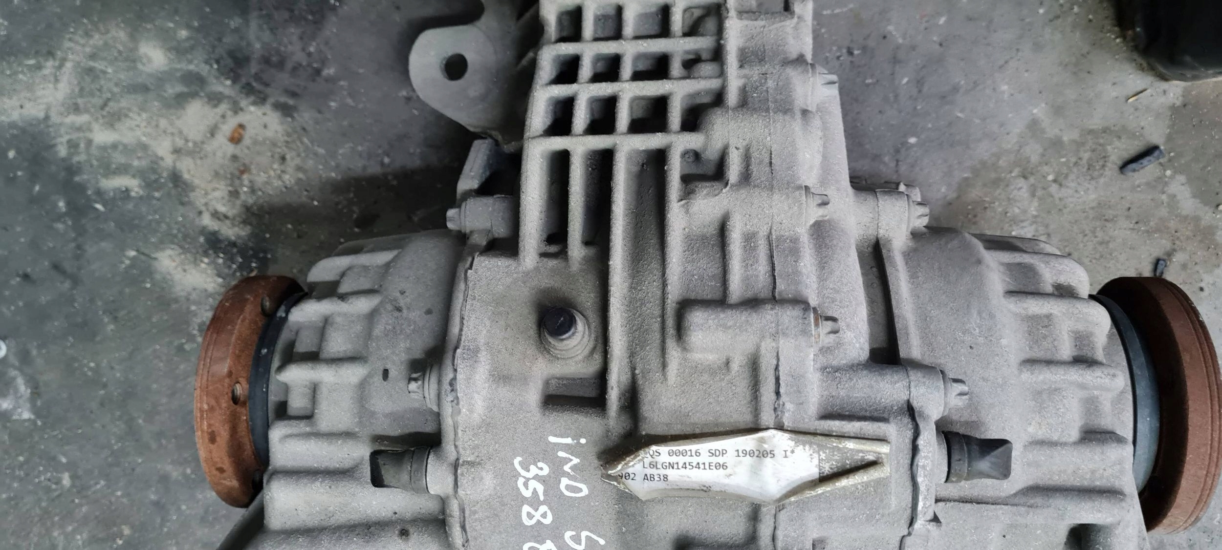 SQ5 80A differential diff differential rear part mechanism 3.0 TFSI SDP 0D3500043