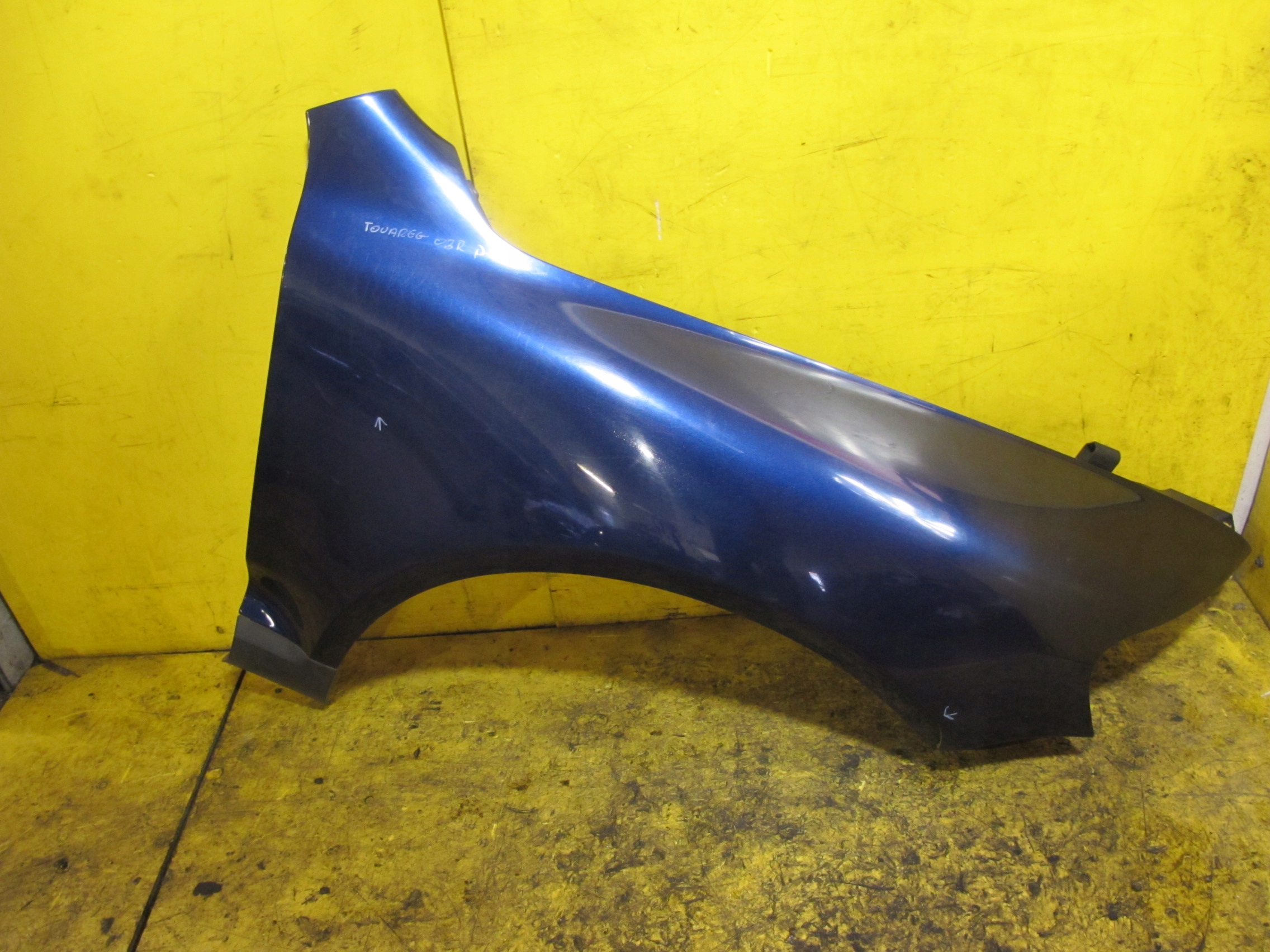 VW TOUAREG 7LA 02-07 fender right front LD5Q