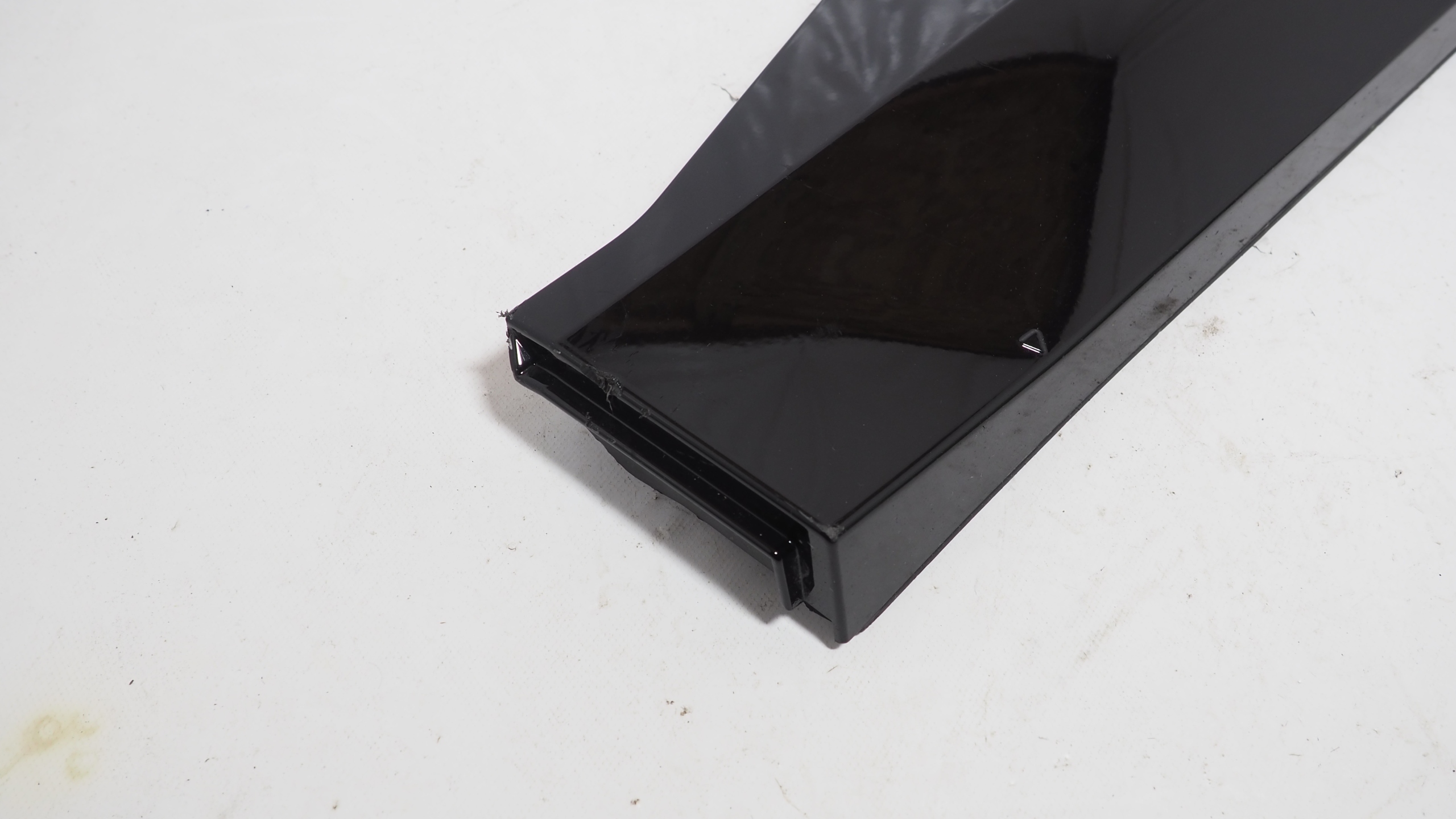 Renault Rafale moulding door left front 808214873R