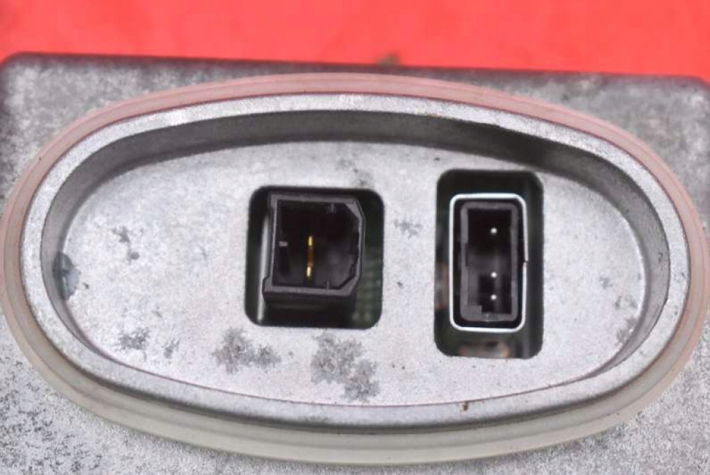 control unit XENON KSENON left 6948180 VOLVO XC70 2 II 07-13