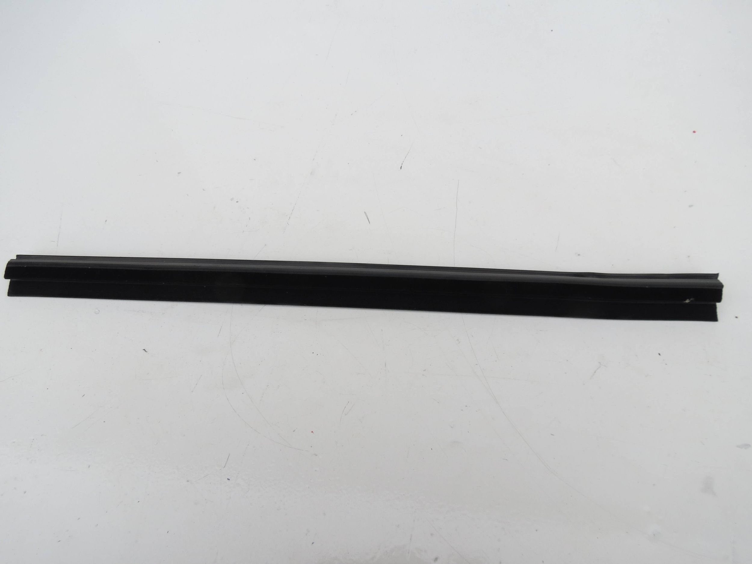 gasket rubber door left / right rear part VOLVO XC90