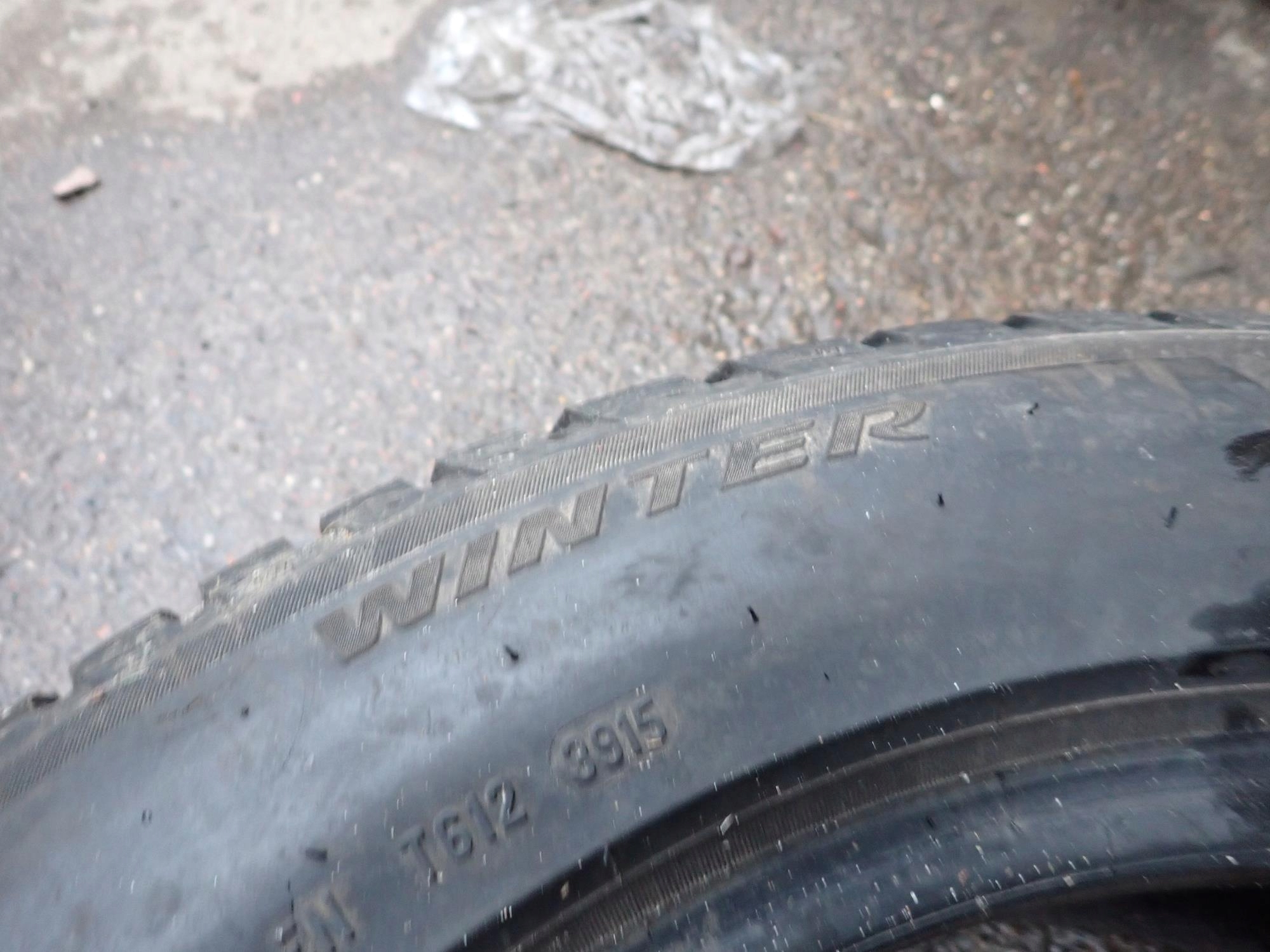 PIRELLI SOTTOZERO 225/55 R17 2015 tyres winter