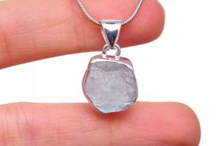* Akvamarínový Krásný Přívěsek Čistý Přírodní Minerál Stříbro 925 Č. 1 *