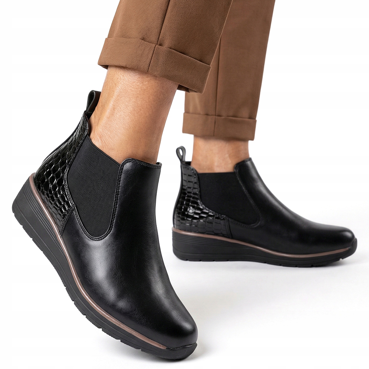 Kotníkové Boty elegantní nazouvací lehké ploché podpatky pohodlné Wojtyłko 41