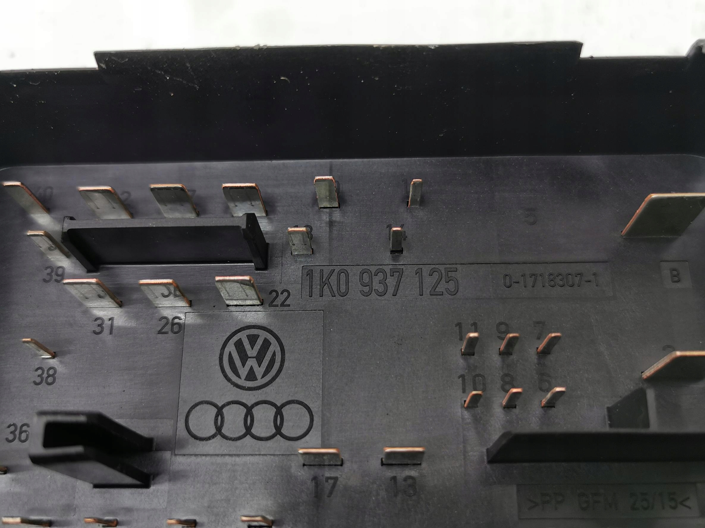 compartment BSI SKODA OCTAVIA II 1.9 TDI 1K0937125
