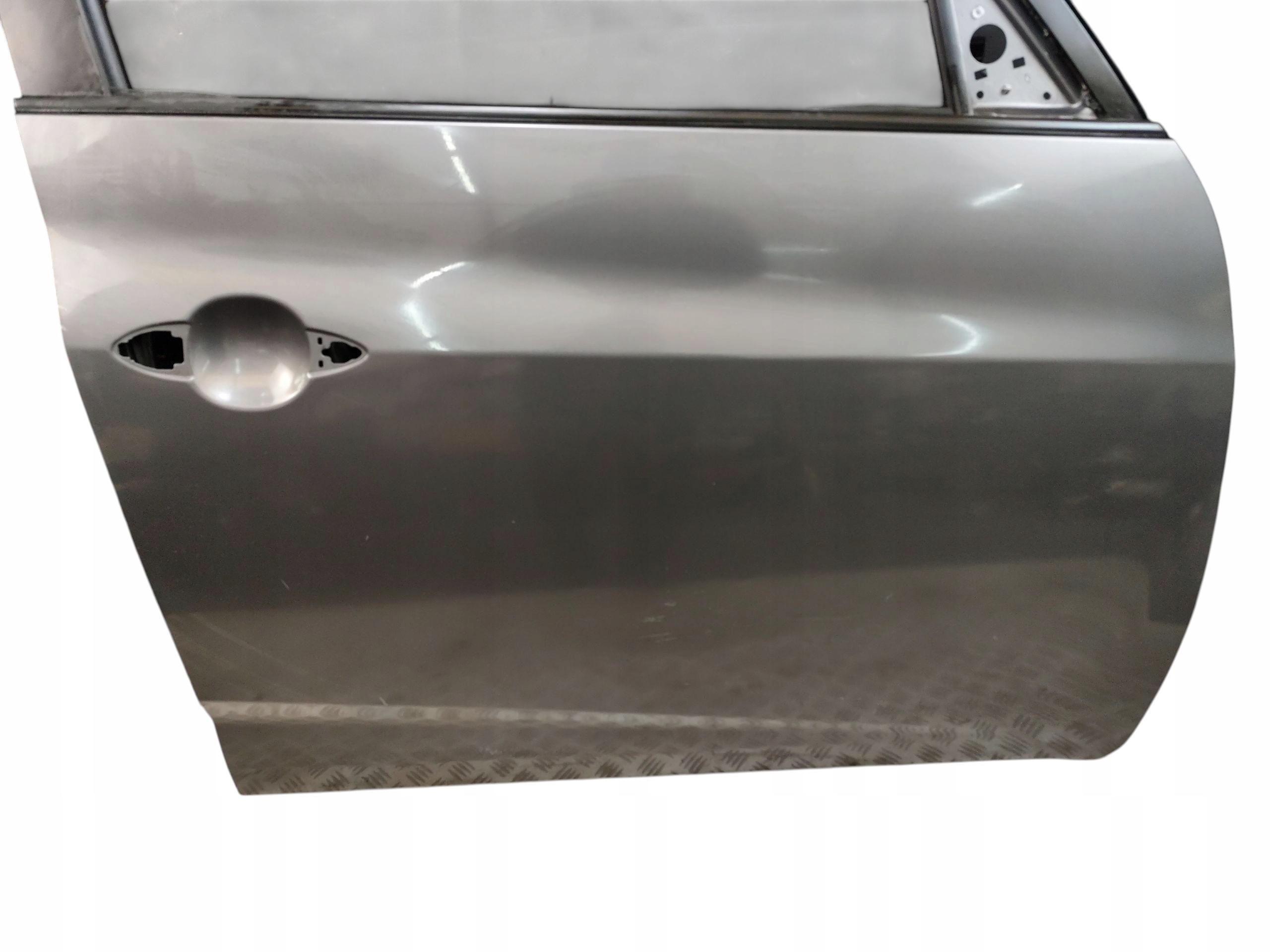 door right front KIA VENGA LAK: 9A (09-14)
