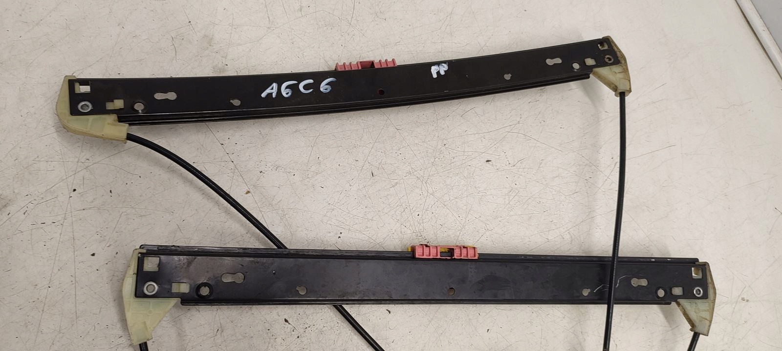 window regulator right front mechanism Audi A6 C6 3,0 TDI quattro
