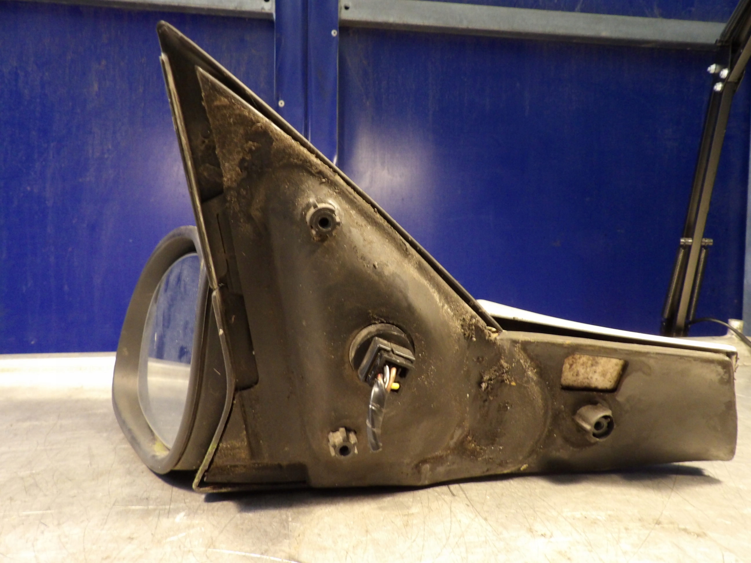 mirror left Opel Vectra B FL Z147 0510411 010446