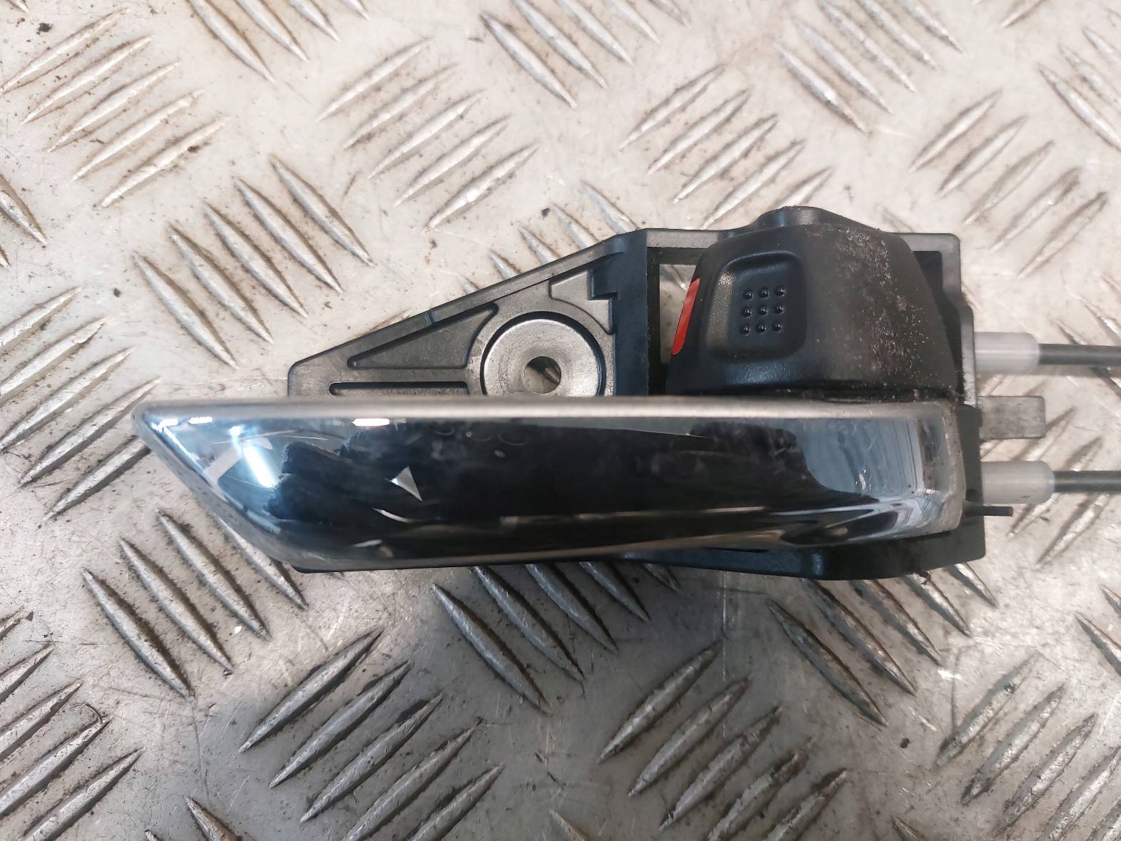 lock door right front + handles SUZUKI SWIFT V MK7 82201-68LA1