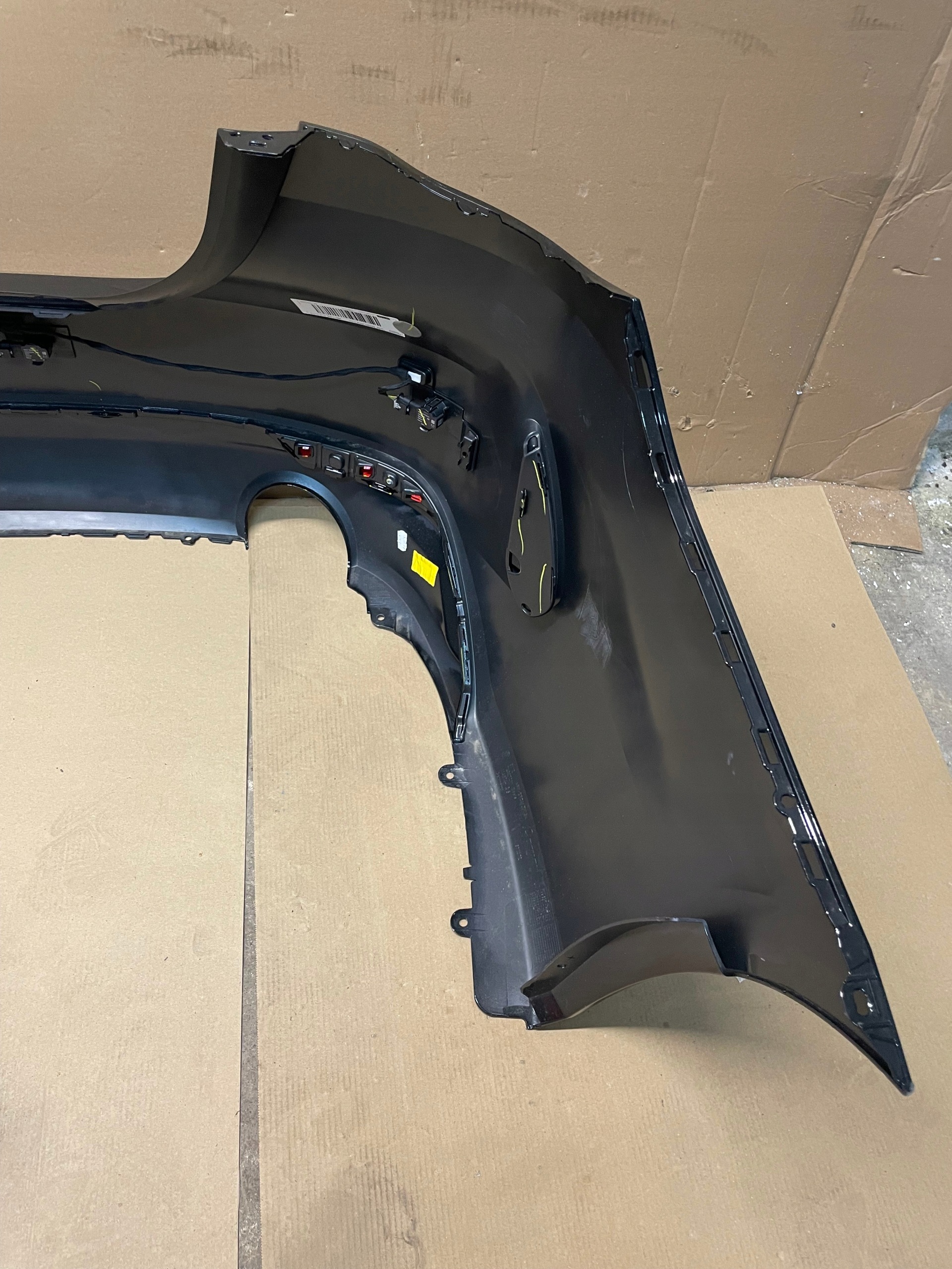 bumper rear part 4 X PDC complete BMW 4 G22 G23 colour 475