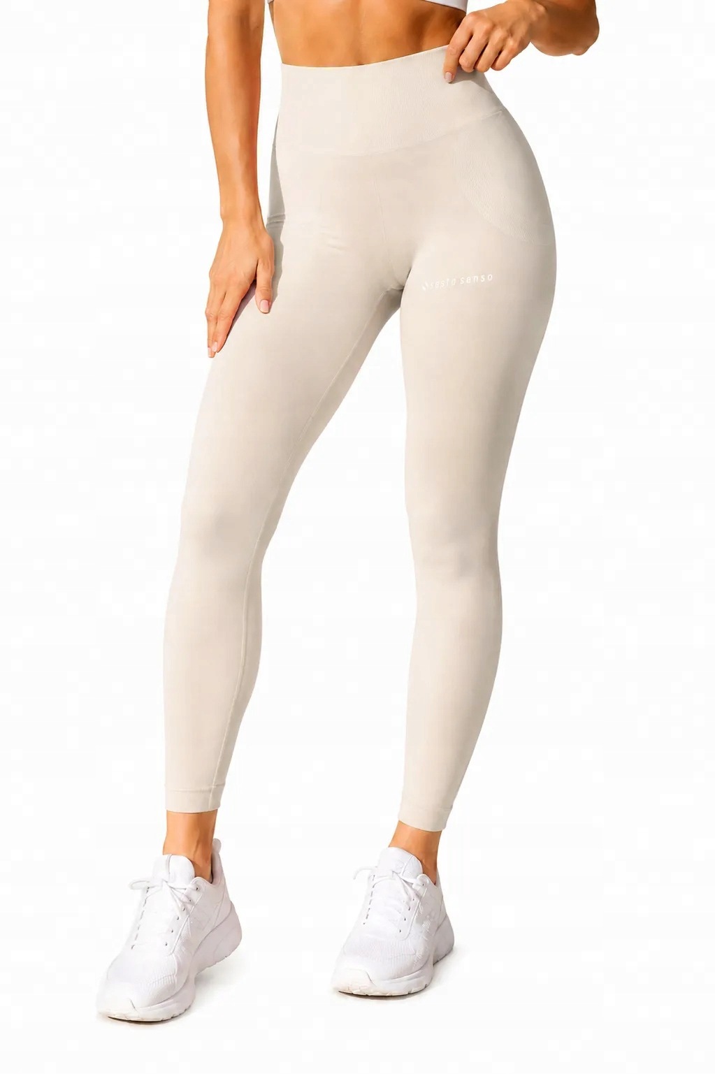 Sesto Senso Legginsy fitness push up modelujące płaski szew LF01 Beżowe L