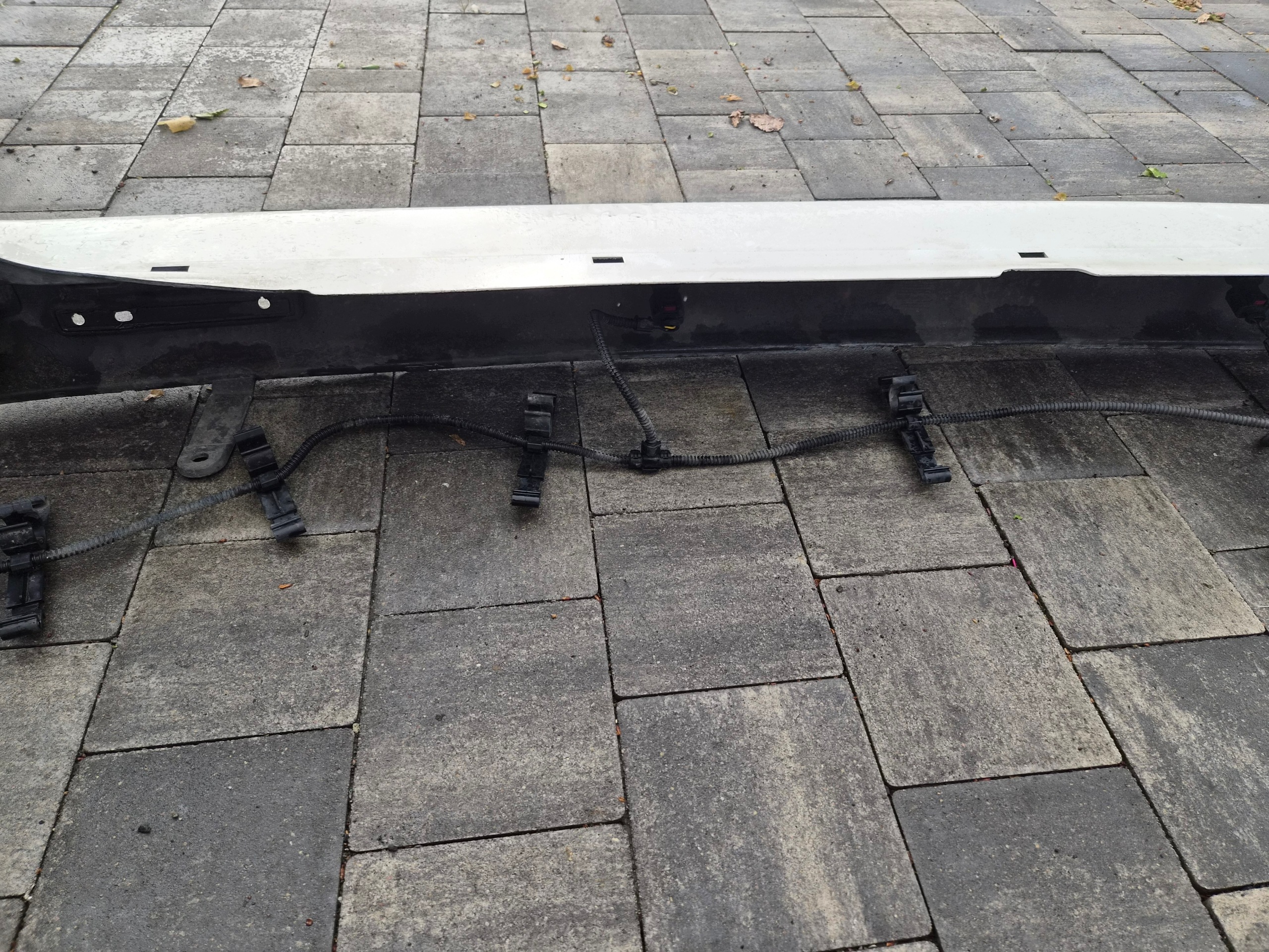 bumper rear part rear VW T5 T5 LIFT bialy