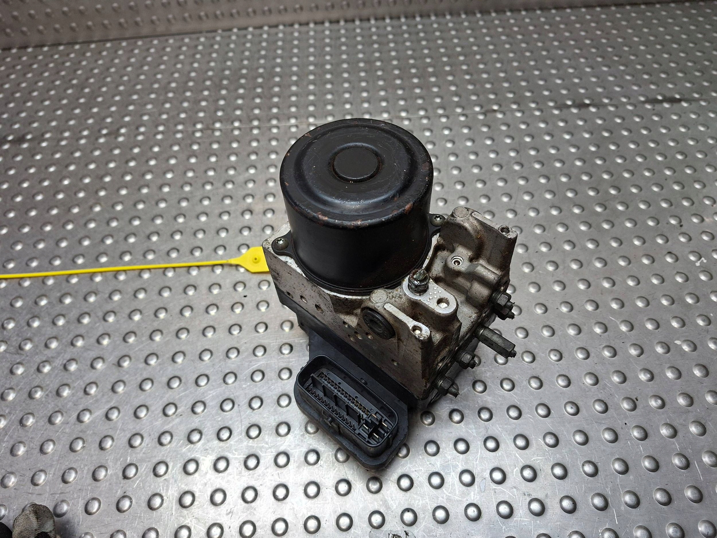 pump control unit ABS LEXUS RX II 03- 44540-48190 133800-8240