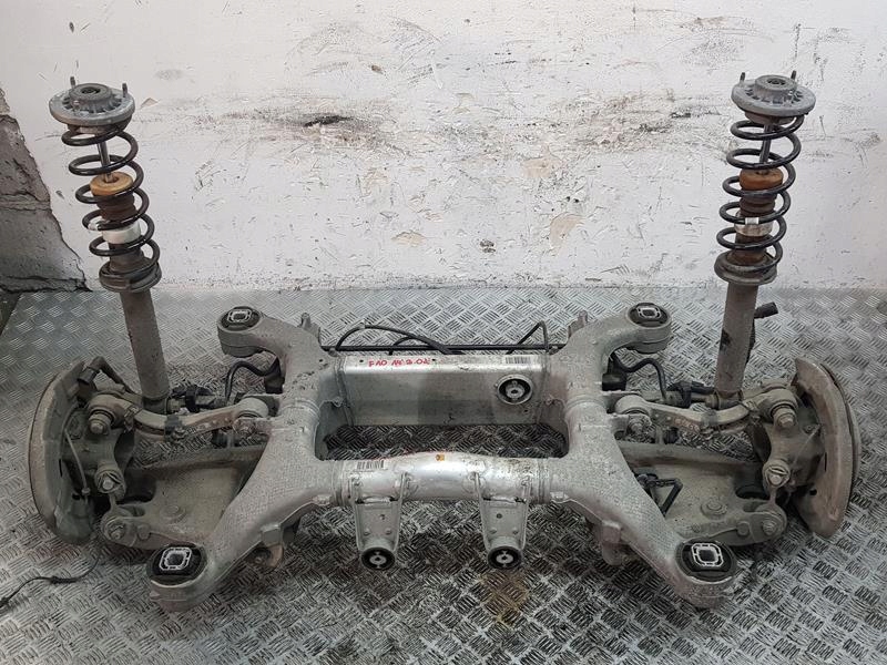 ZAWIESZENIE TYLNE TYŁ BMW F10 2.0 D