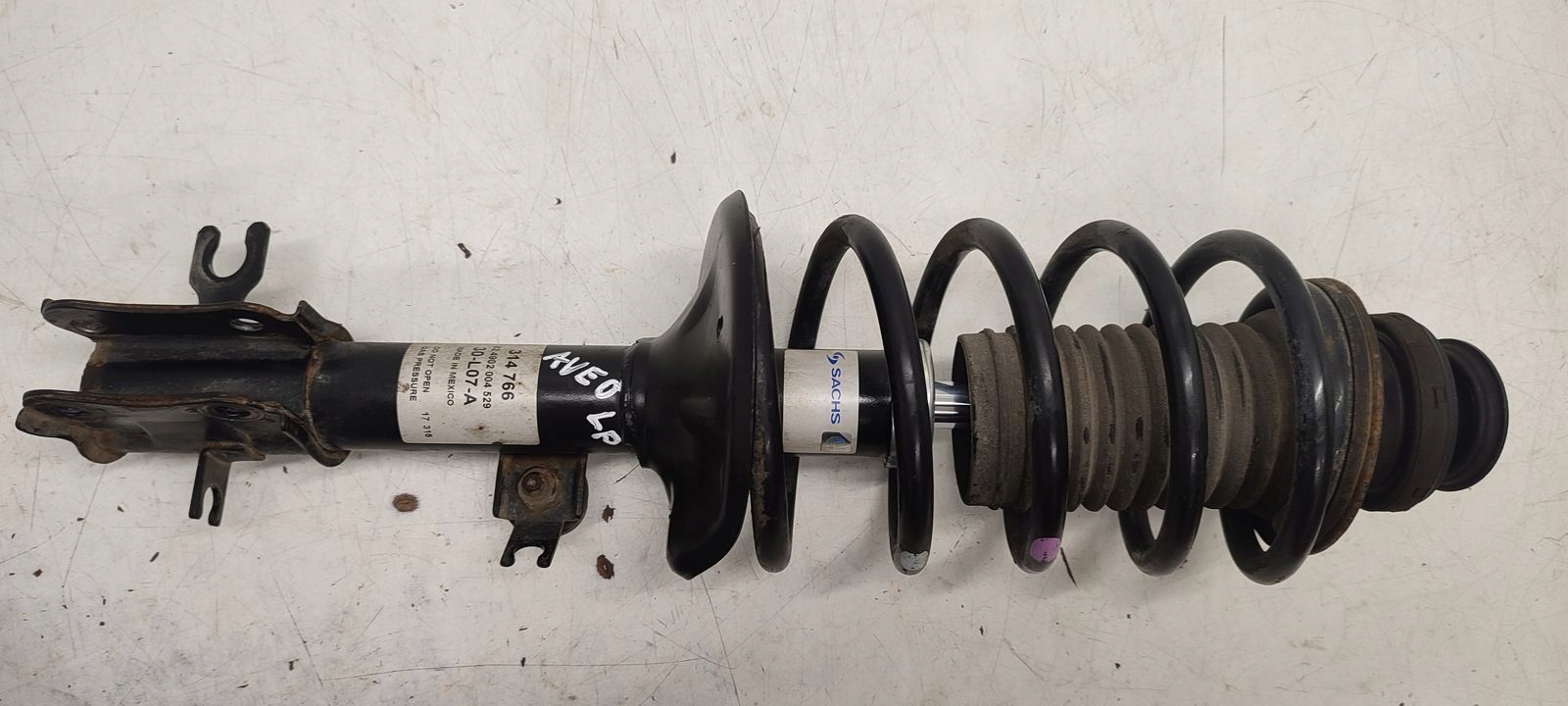 shock absorber spring front sususpension Chevrolet Aveo 1,4 16V