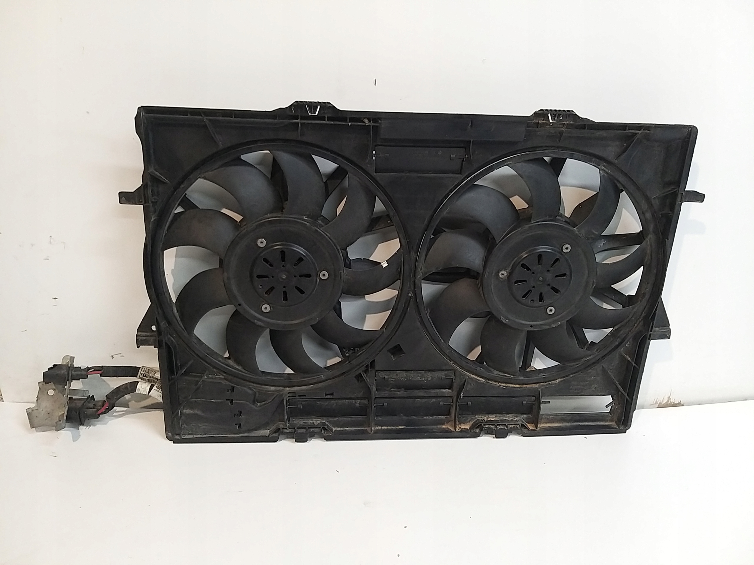AUDI A5 A7 A8 modul obal vrtule ventylátory 4H0121003N