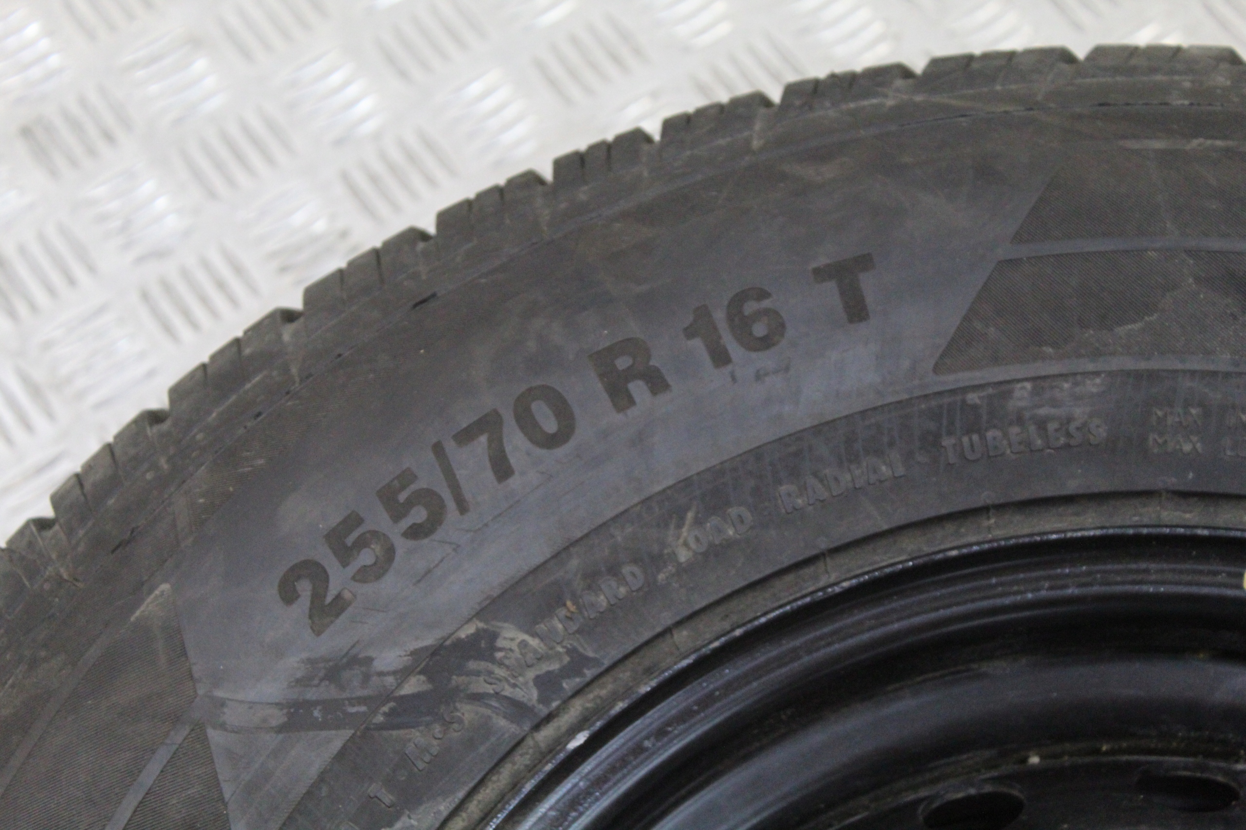 wheel spare 255/70 R16 ALASKAN