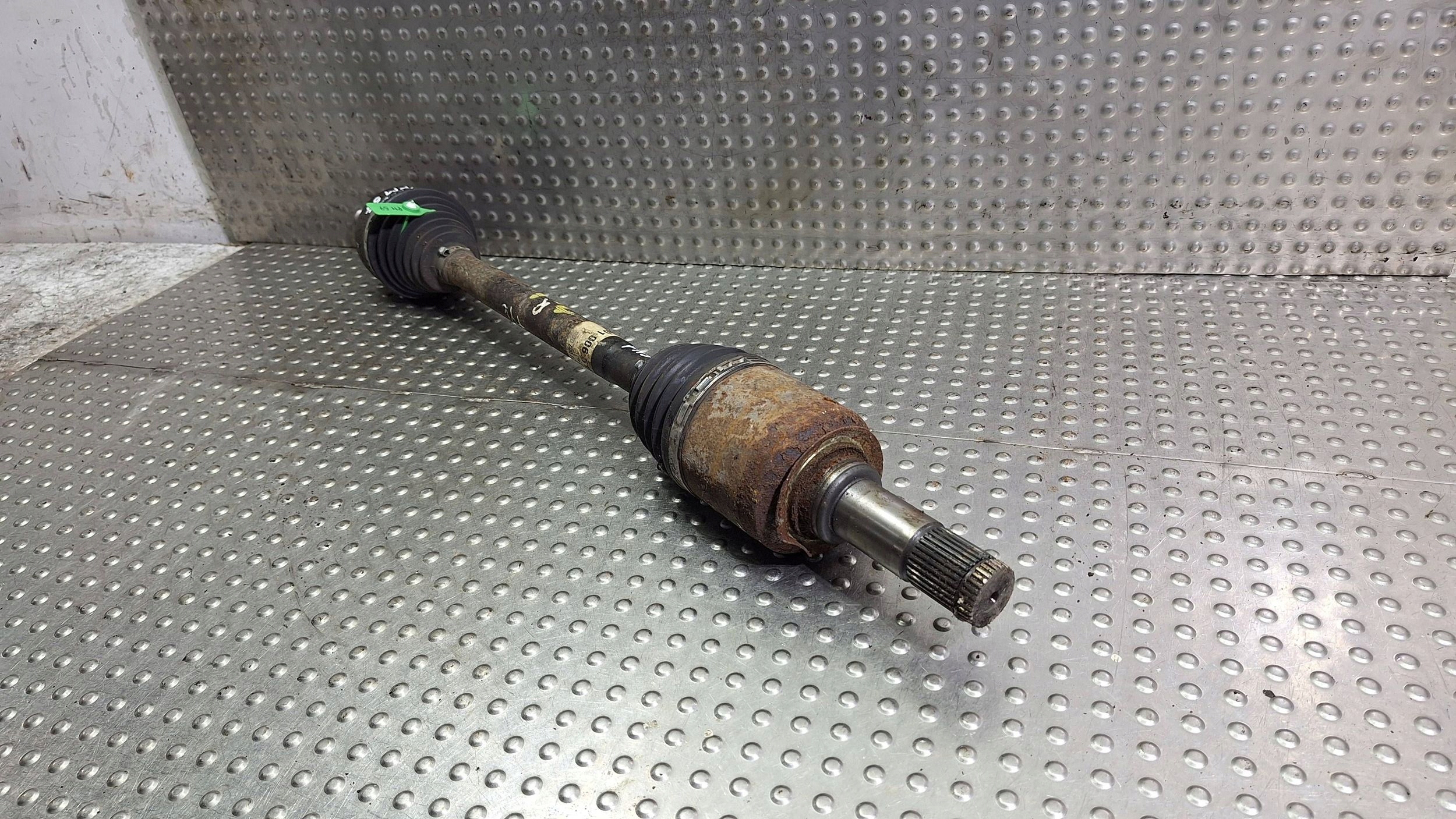 semi-axis left front 0501006511 MERCEDES W163 2.7CDI