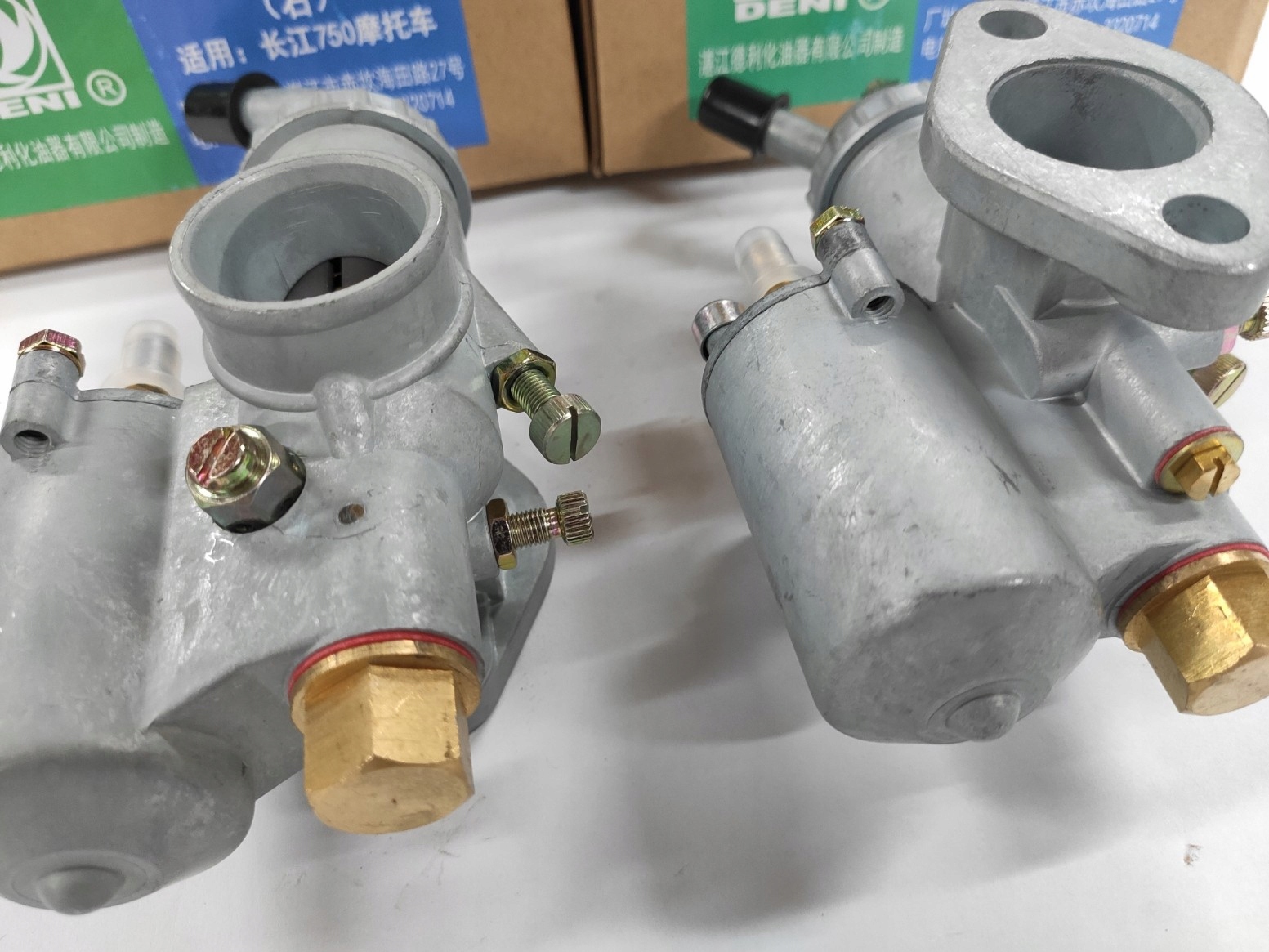 Karburátory Karburátor Deni PZ-28D K-37 Komplet M-72 Dněp