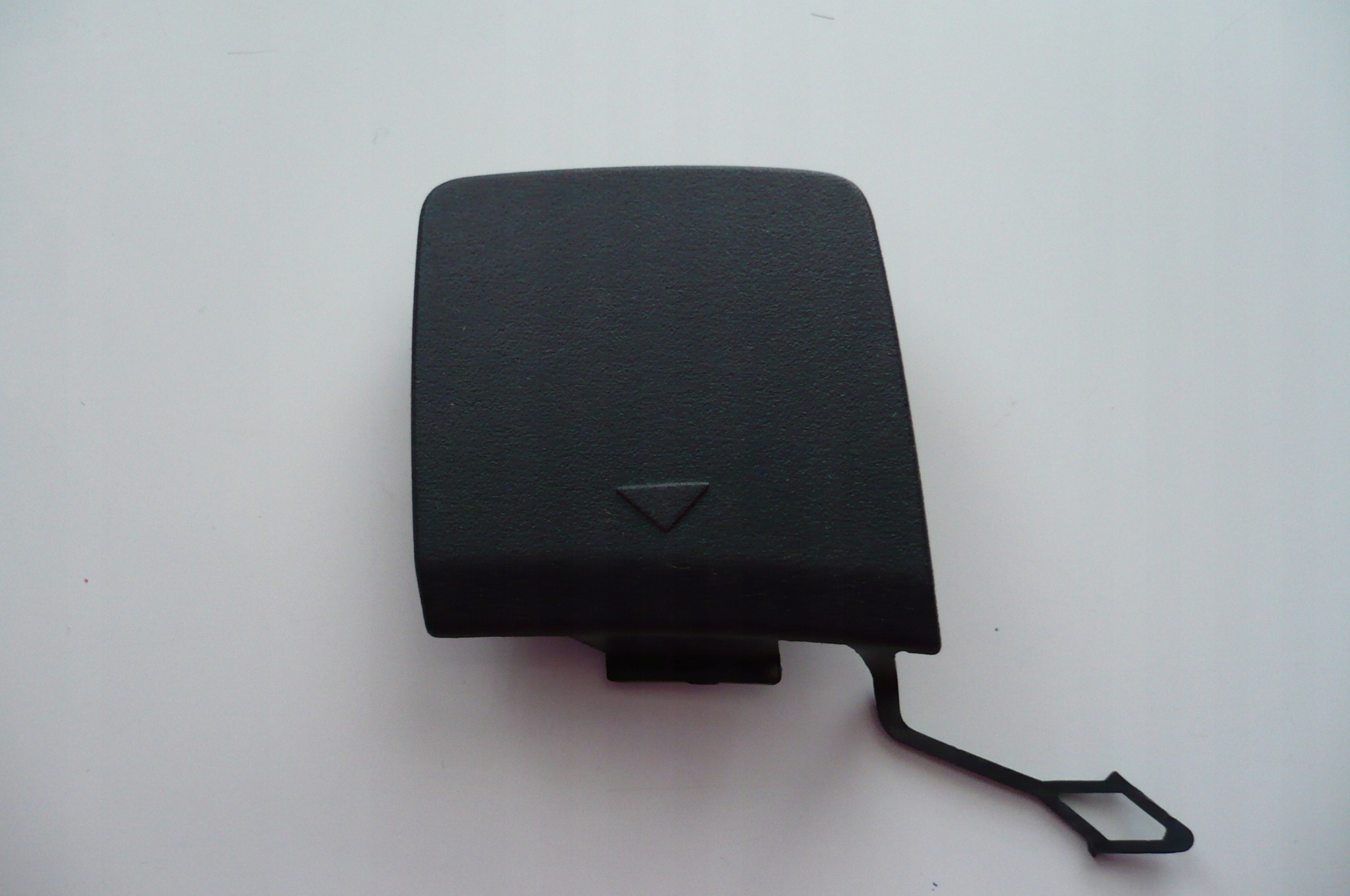 BMW X1 F48 towing hook cap bumper rear part