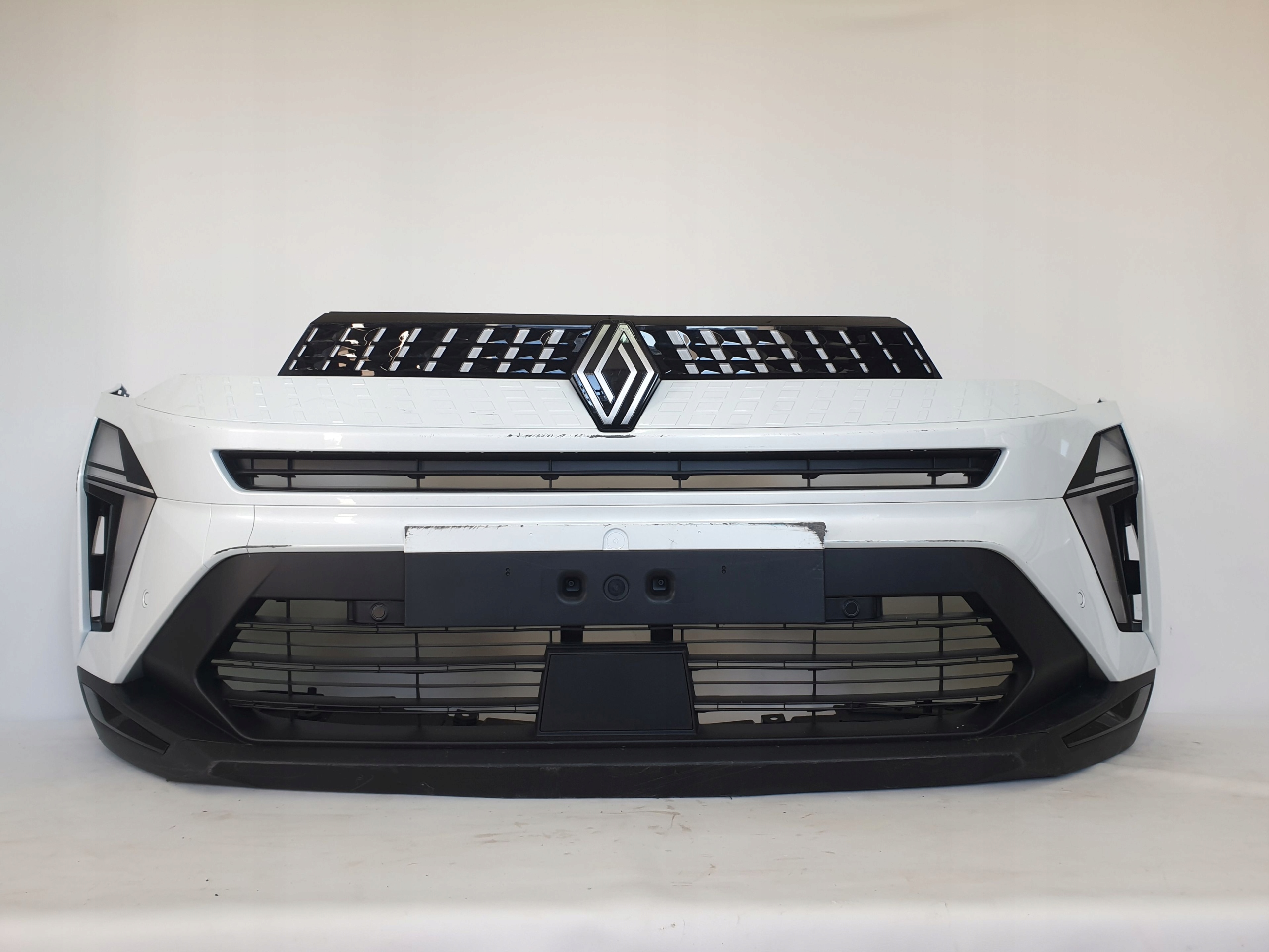 RENAULT CAPTUR II LIFT 24-> bumper front front PDC LED RADAR cover