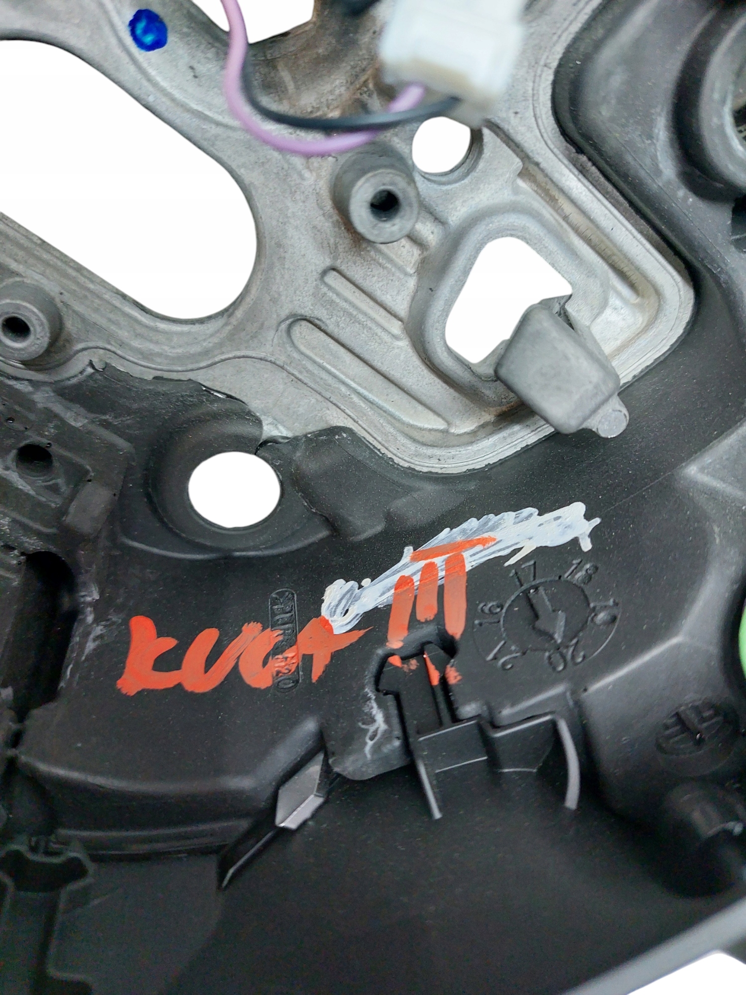 lenkrad MULTIFUNKCYJNA FORD KUGA III MK3