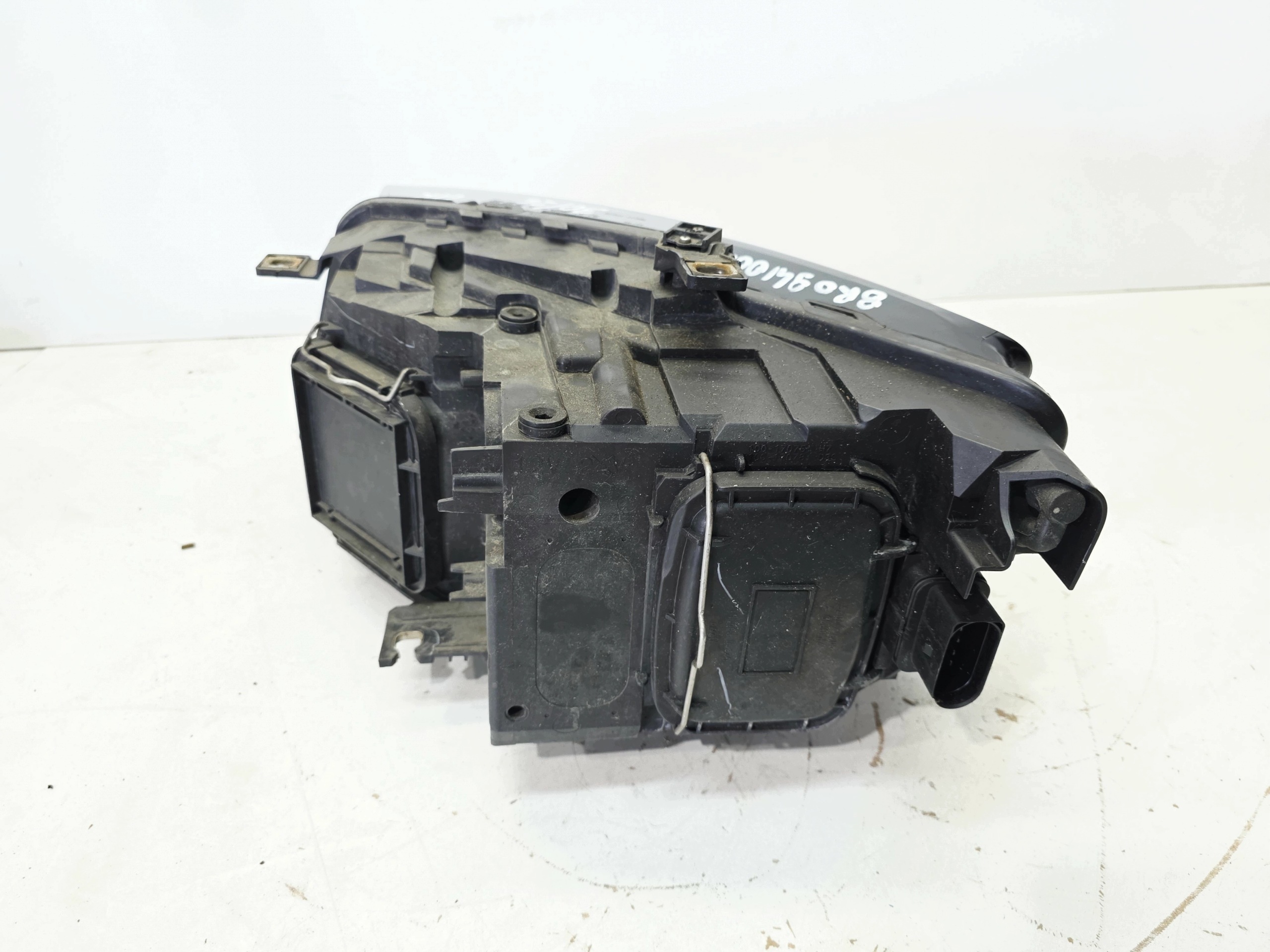 REFLEKTOR light right front AUDI Q5 8R 8R0941004M 30/26 UK
