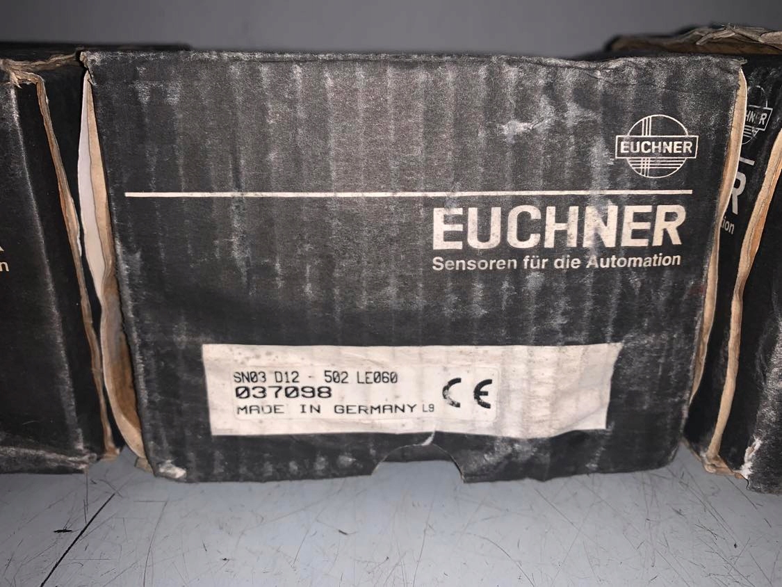 Euchner SN03D12-502-LE060 037098 Precision Row Limit Button Marka Euchner
