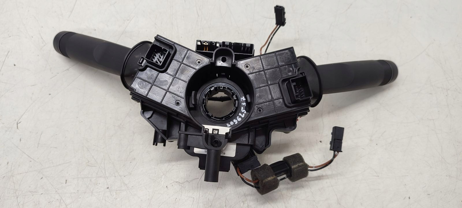 steering wheel levers and controls ring zwijak Opel Meriva B