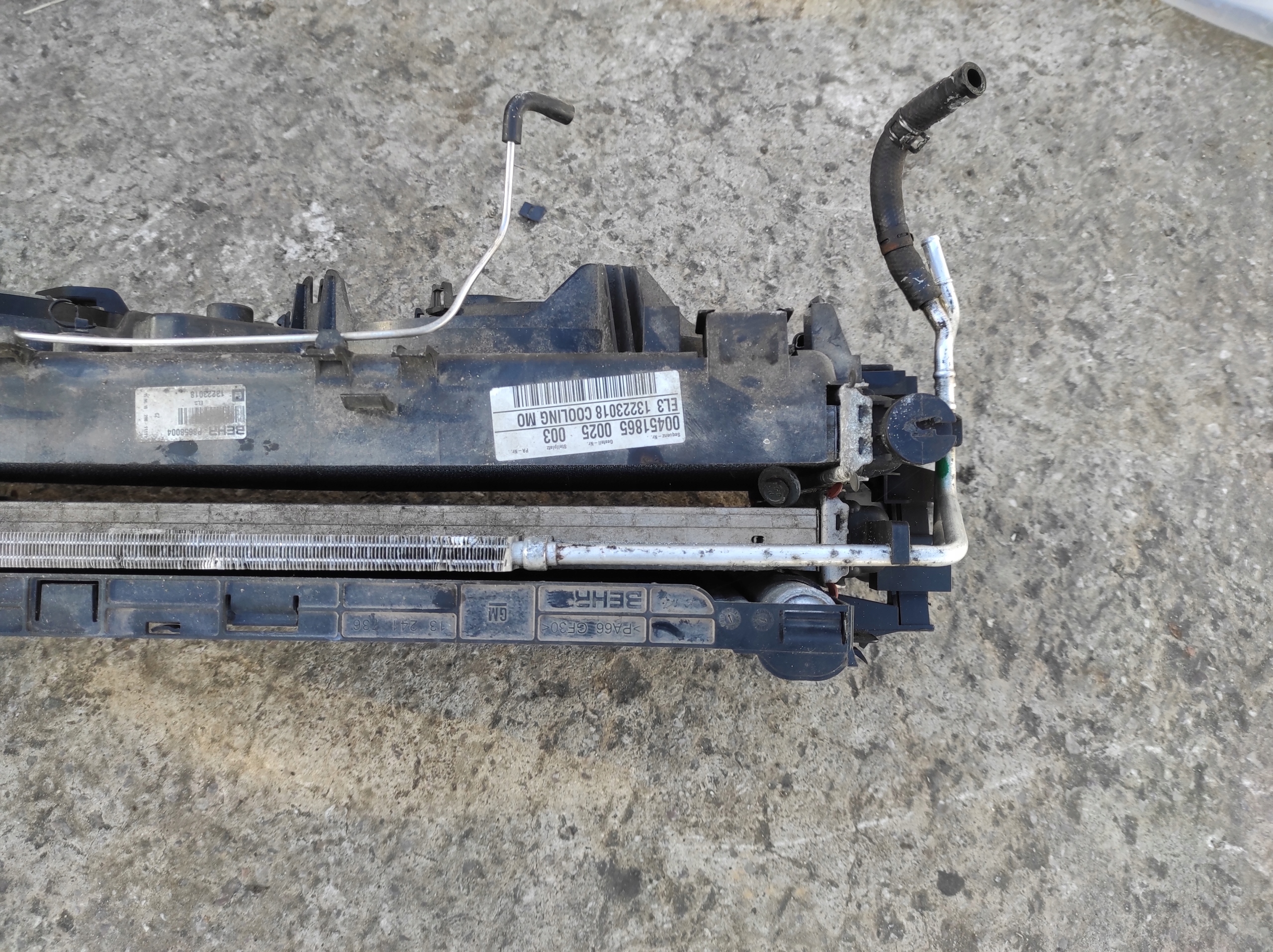 KOMPLET RADIATORE / RAFFREDDATORE RADIATORE OPEL INSIGNIA A 2.0CDTI