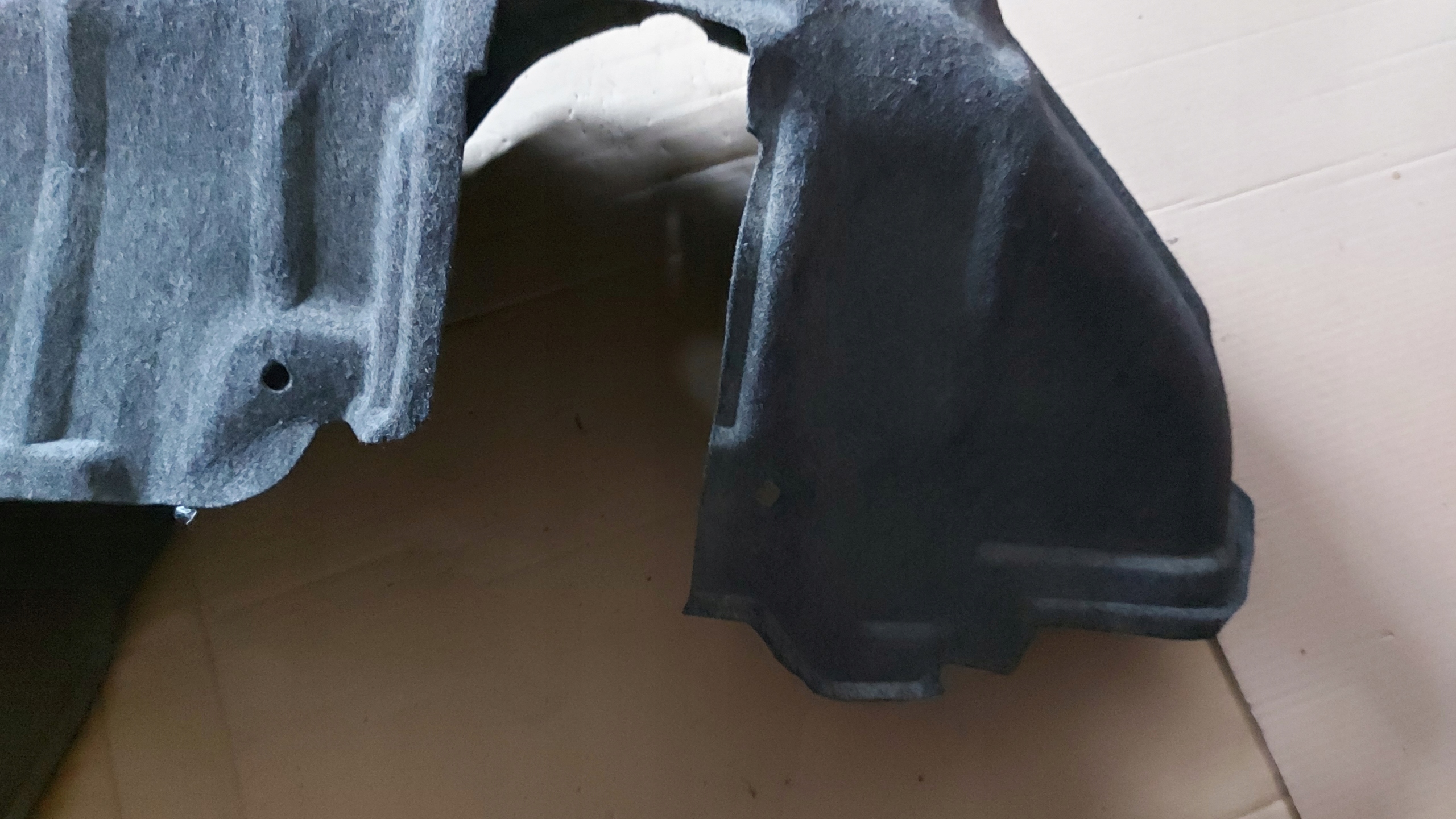 mudguard right rear part TOYOTA AURIS II 12-18