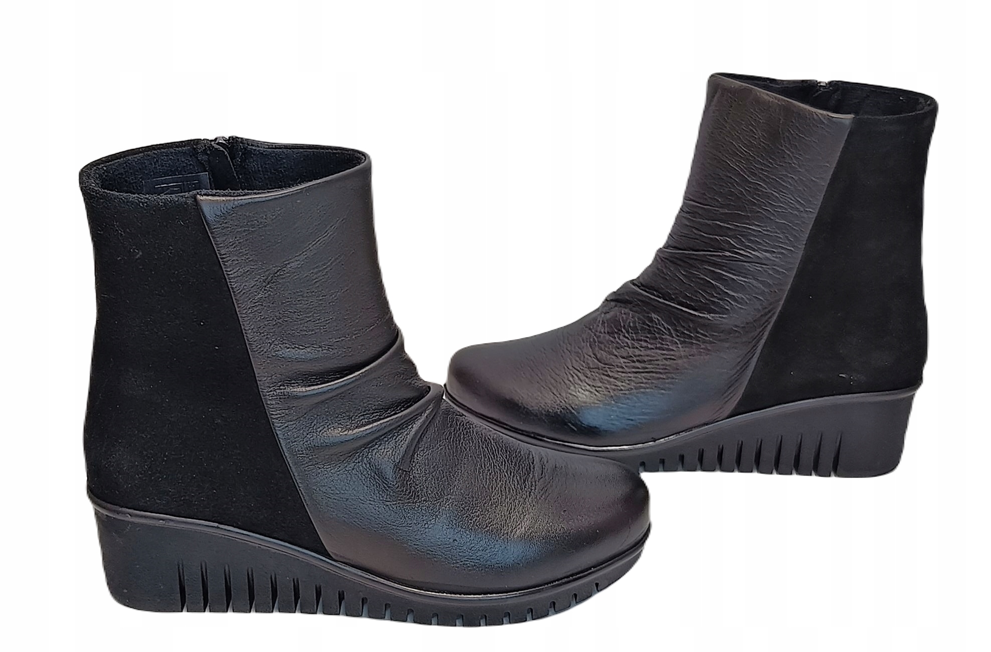 Pohodlné kotníkové boty koturn Sokolski Es Z2001 Černé r39