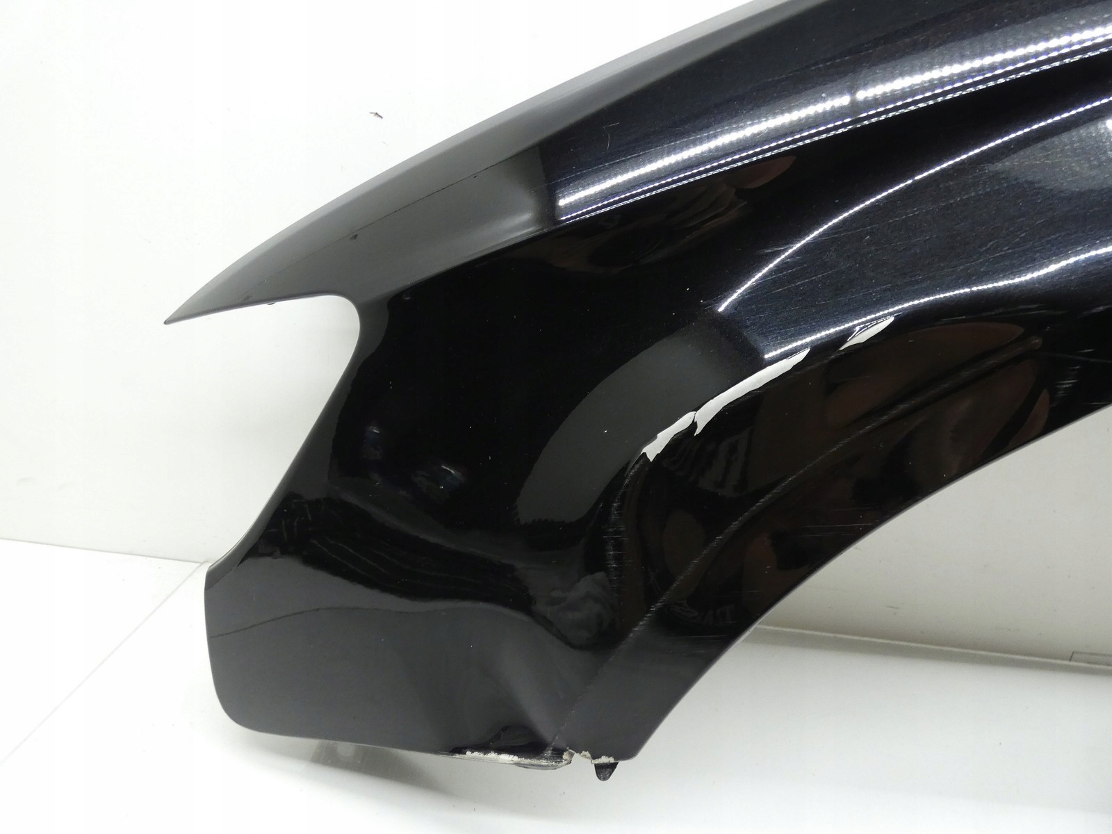 fender left front front AUDI A3 8V 3D / 5D LY9T