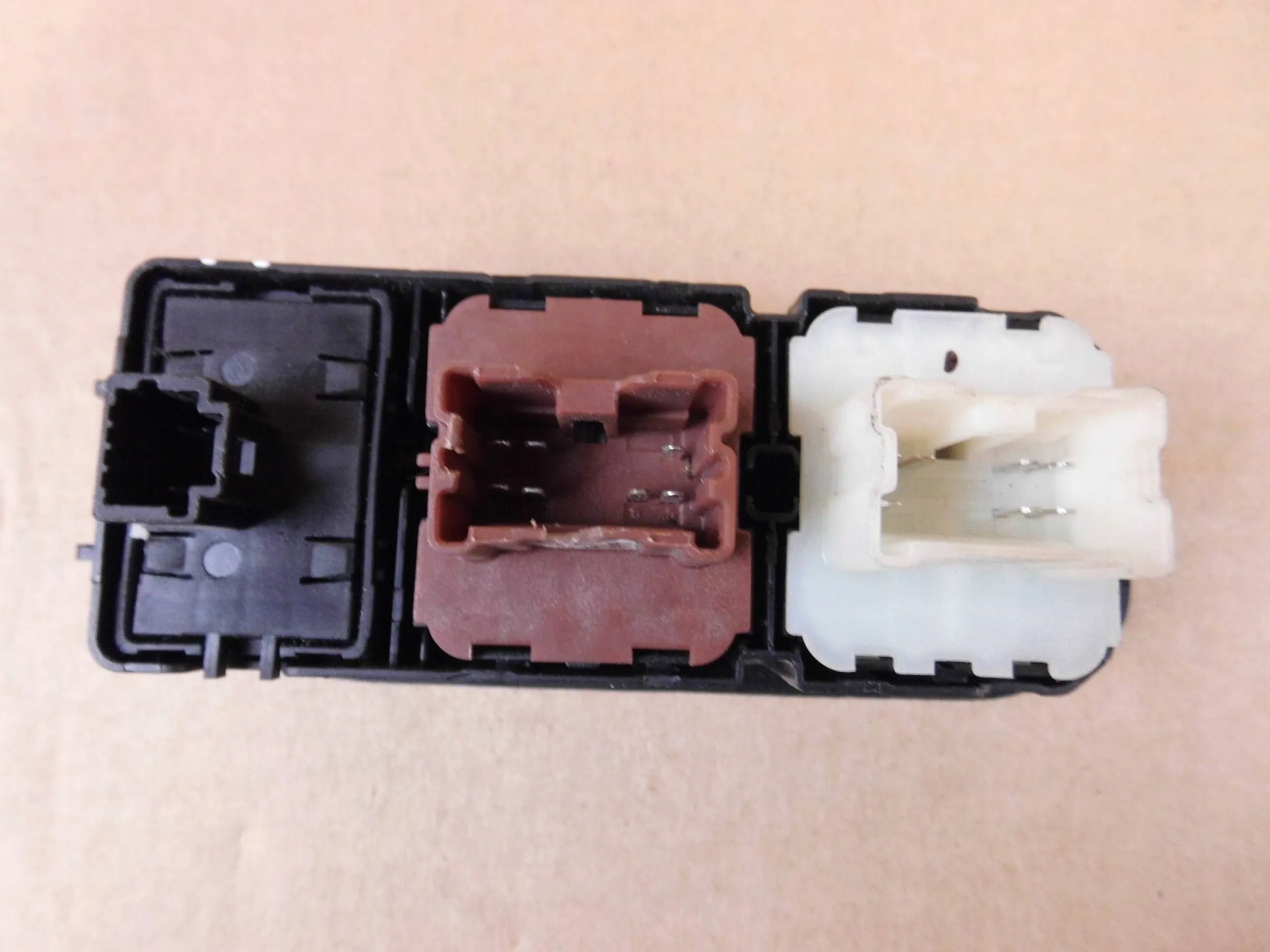 Dacia Duster II window control switch panel przyciski