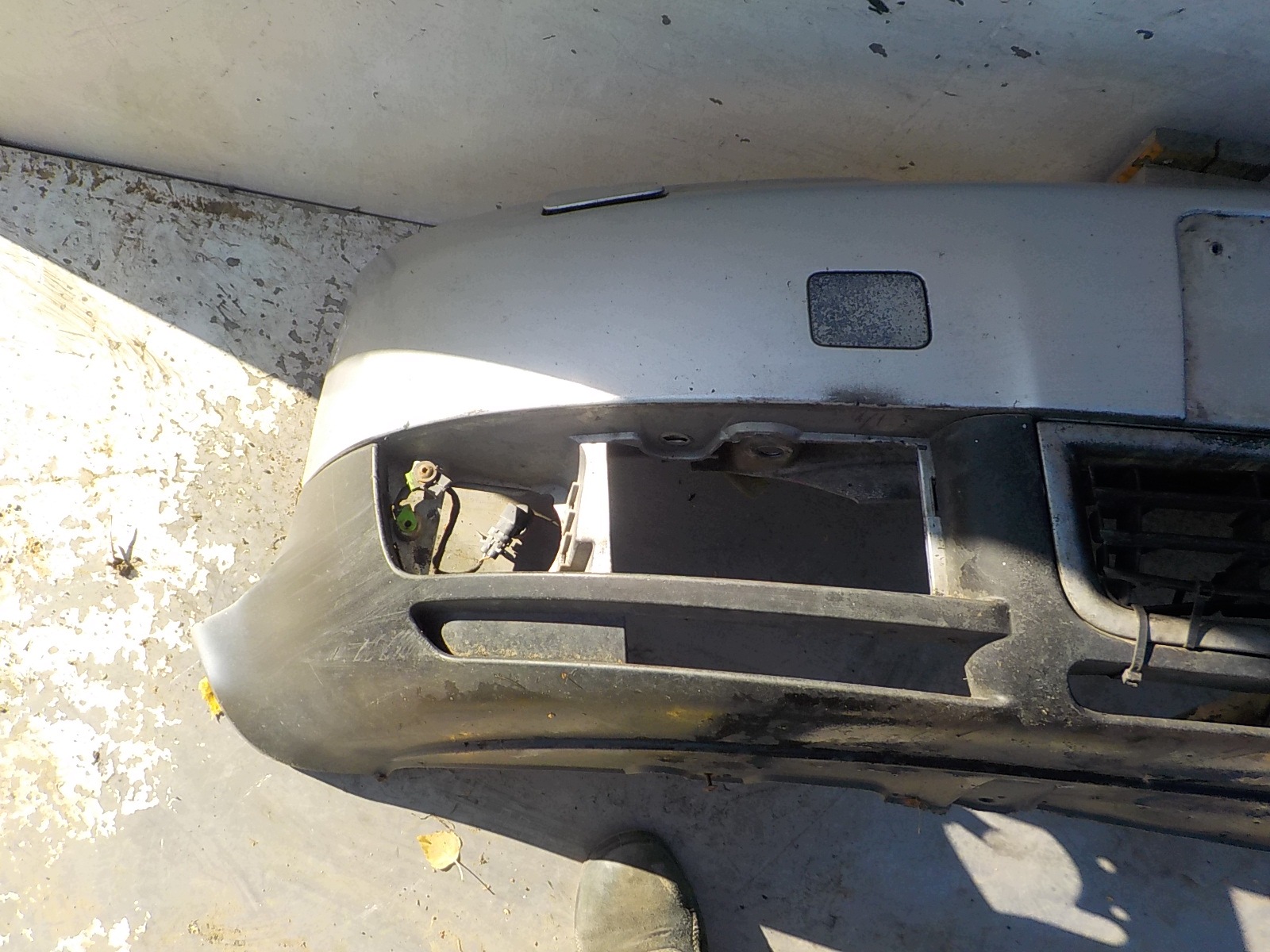 902 AUDI A4 B6 sedan XSENON washers bumper front front