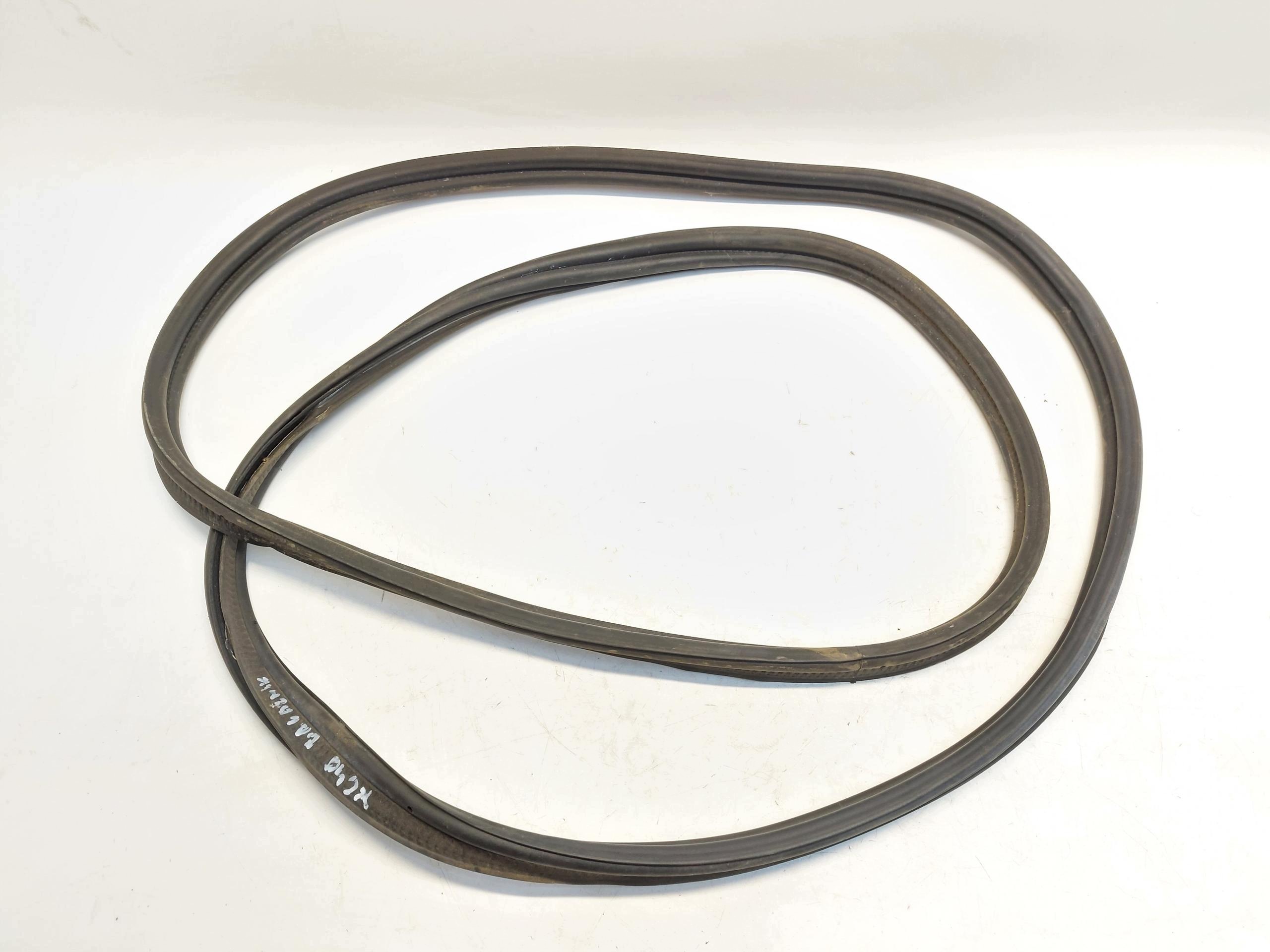 Volvo XC40 Lift Recharge gasket bonnet boot