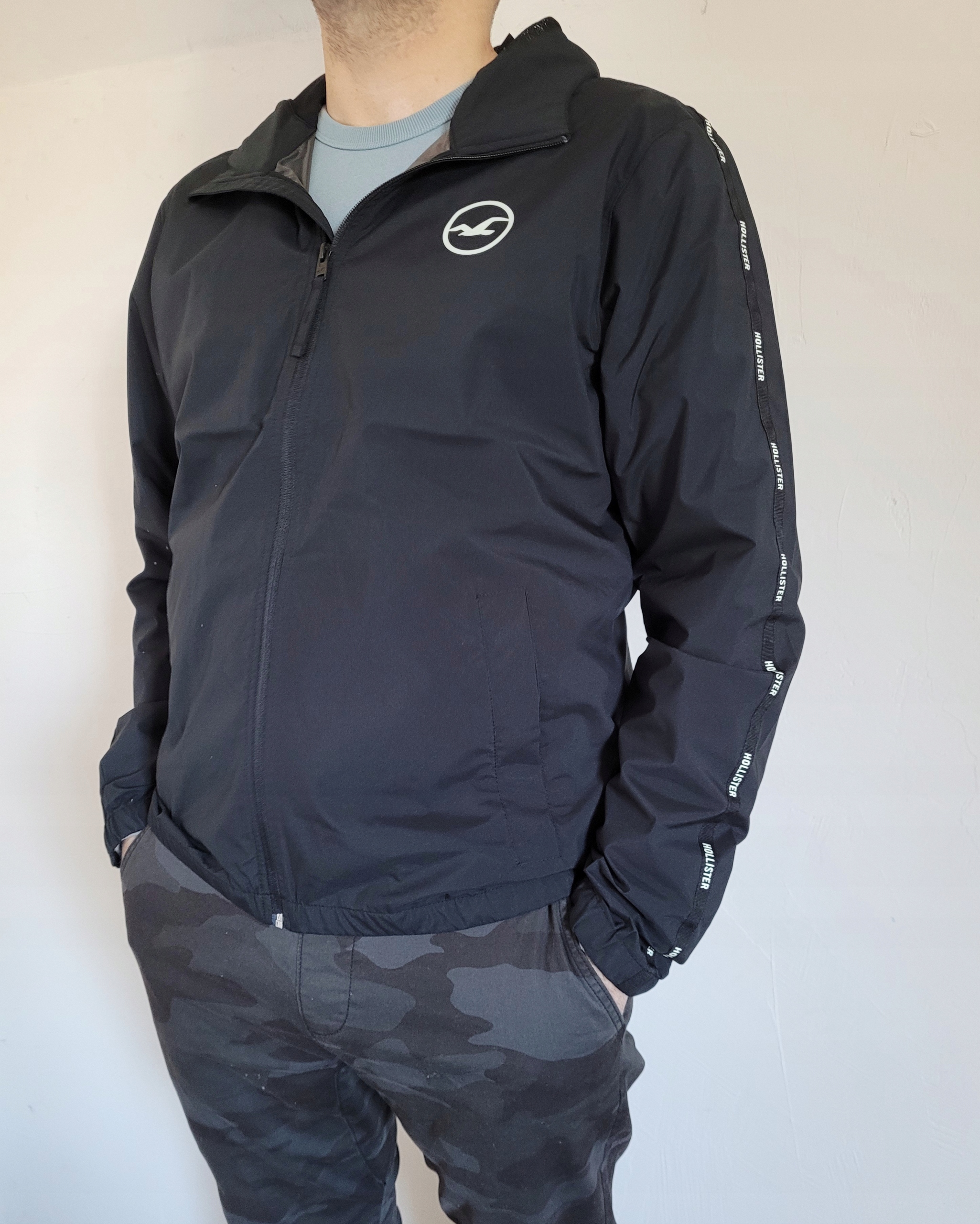 lekka kurtka wiatrówka HOLLISTER windbreaker M Model Windbreaker