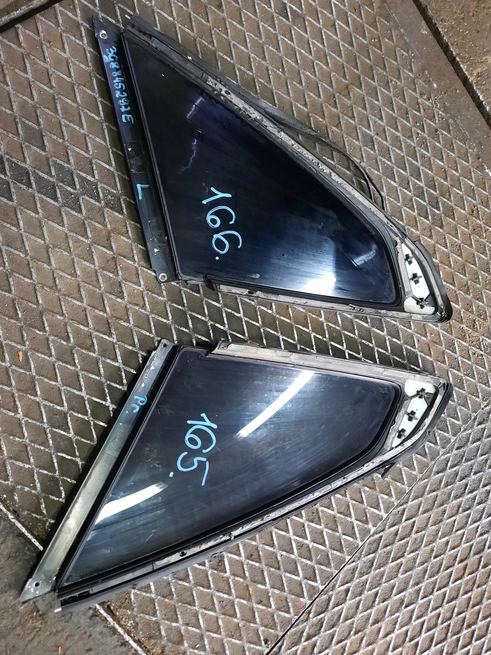 3G8845297E - 166 КУЗОВНОЕ СТЕКЛО ЛЕВОЕ VW ARTEON