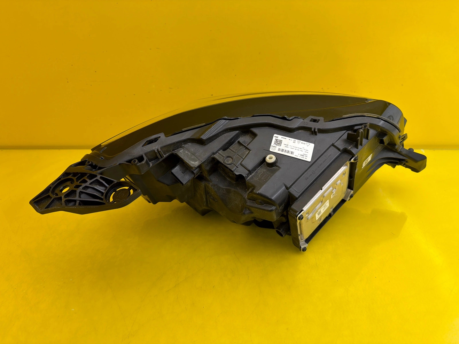 light left Peugeot 208 II 2023- Lift Full Led 9850598580