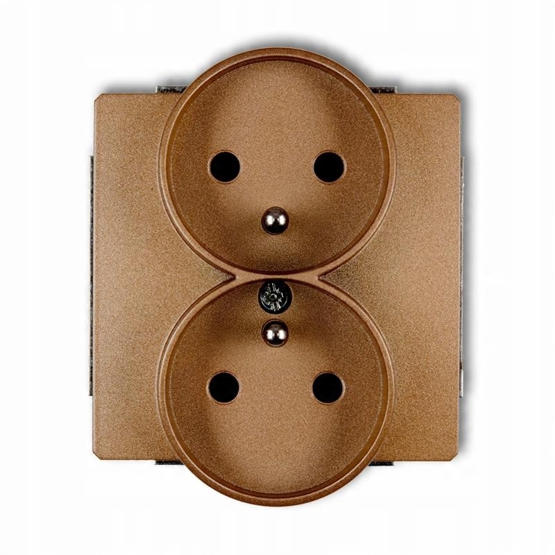 

Karlik Deco złoty gniazdo podwójne +0 8DGPR-2z