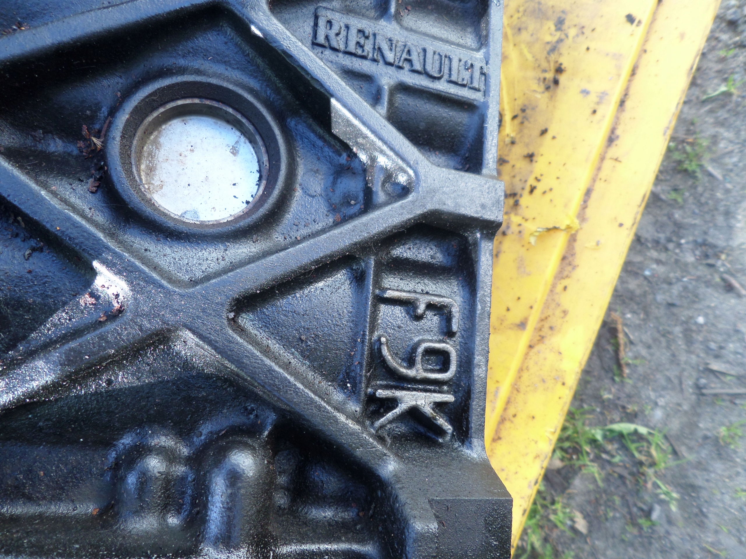 BLOK SILNIKA OPEL VIVARO RANAULT TRAFIC 1.9 DCI F9K Typ samochodu Samochody dostawcze