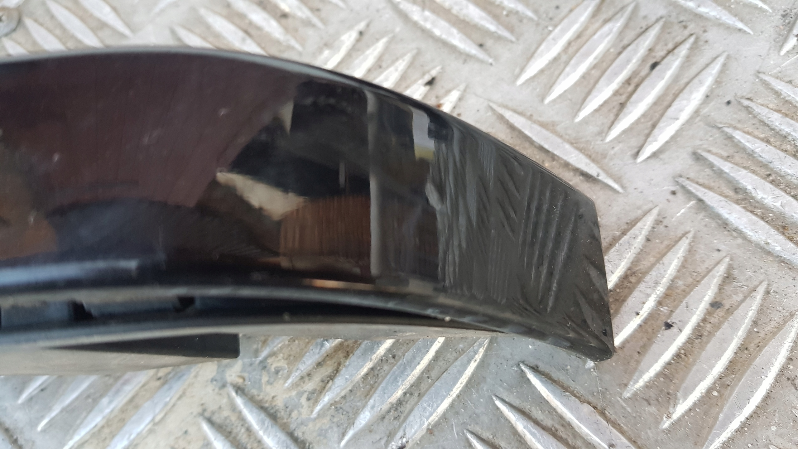 BMW E46 moulding below LAMPE left right BLACK SAPPHIRE COMPACT