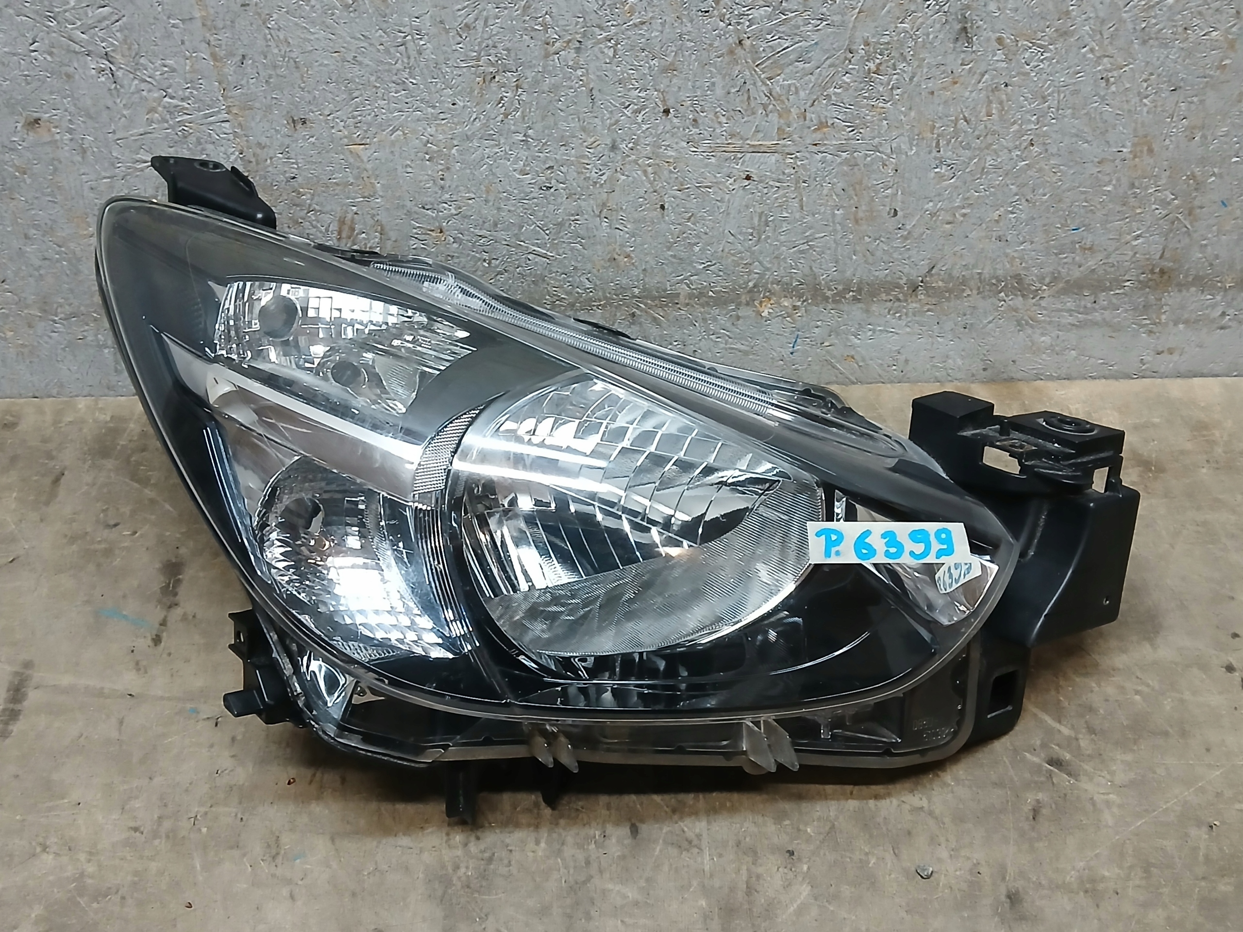 light front right MAZDA II 2 DJ 14- DB5J-51030